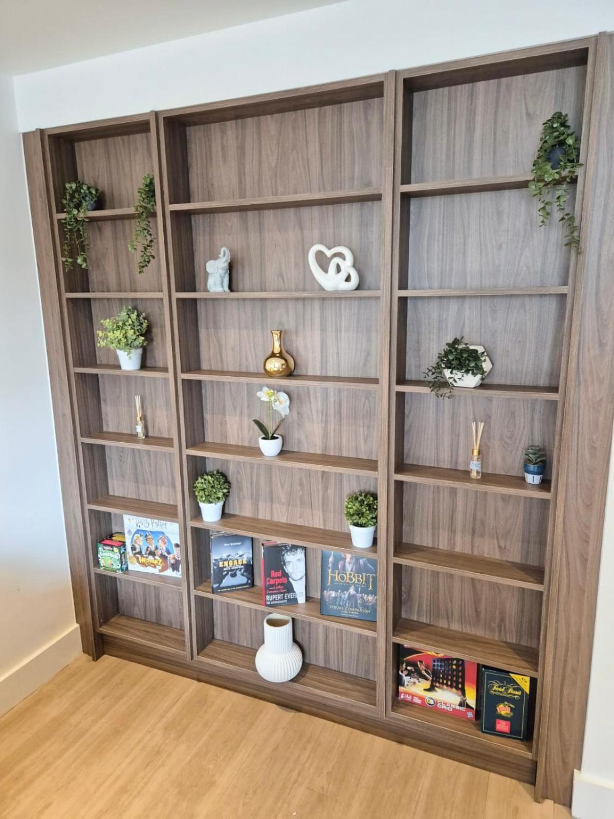 Modern & 3bedroom Flat With Pvt Balcony Steps From Regent's Park Apartment