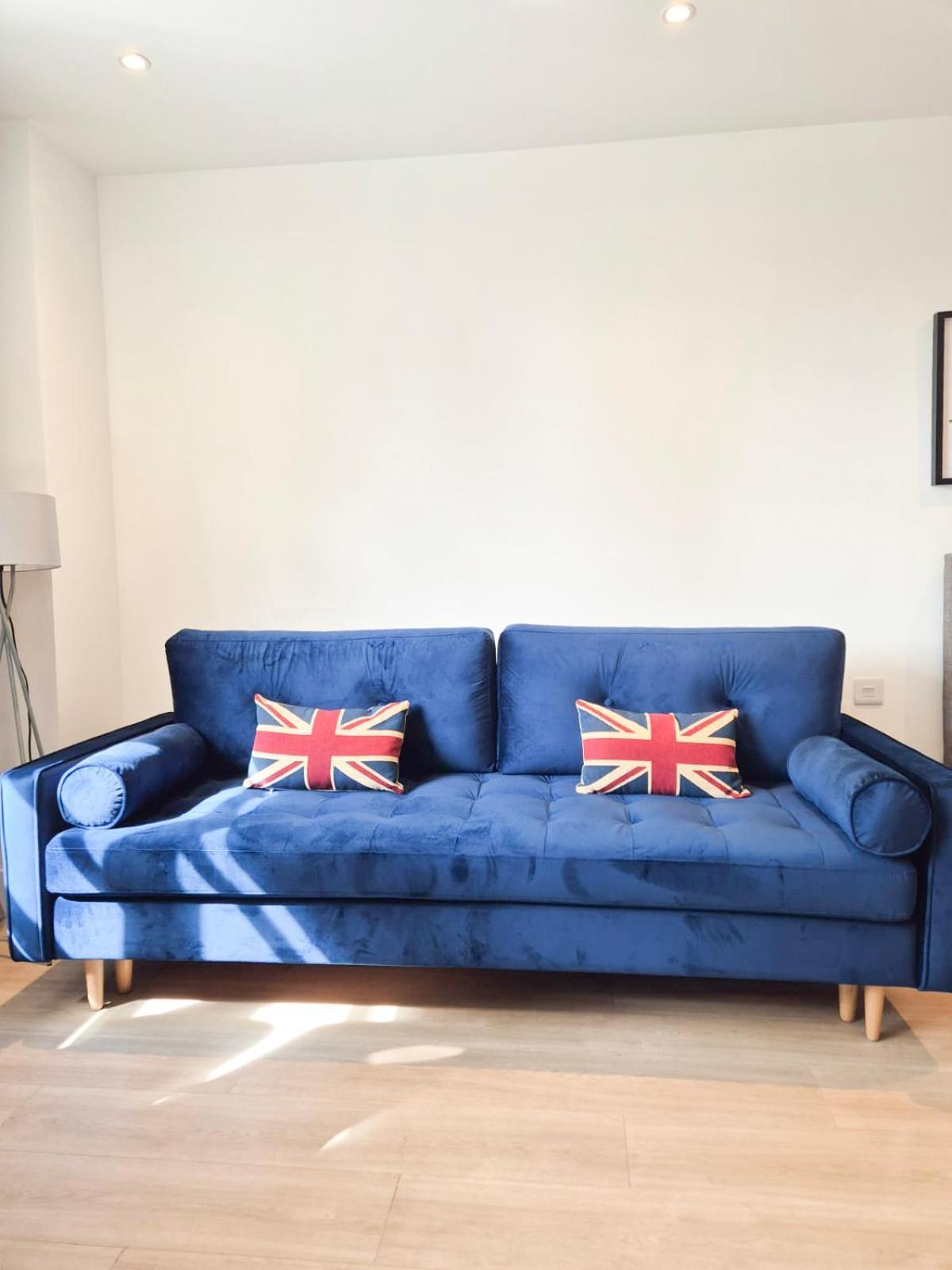 Apartment Modern & 3bedroom Flat With Pvt Balcony Steps From Regent's Park London