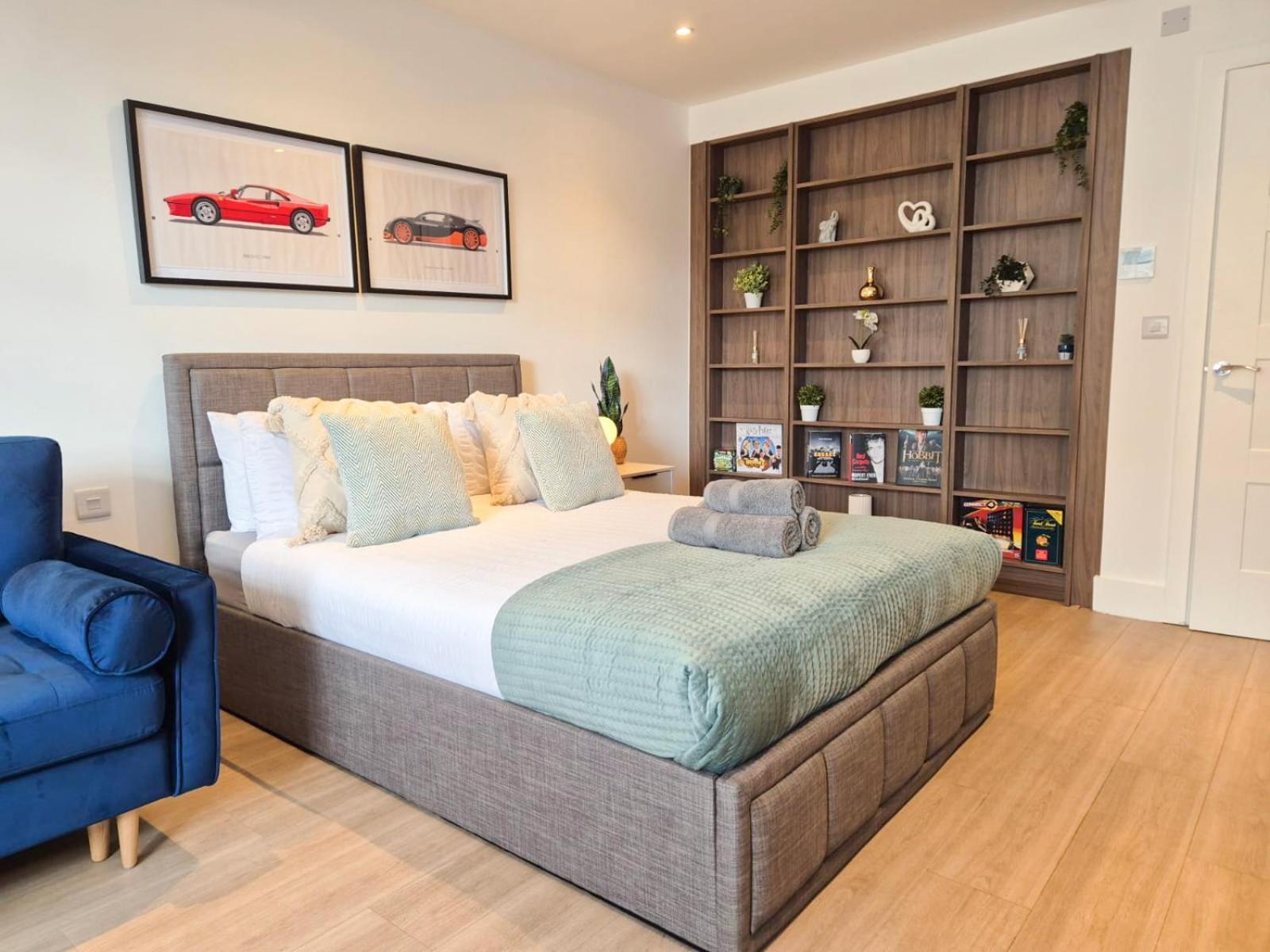 Apartment Modern & 3bedroom Flat With Pvt Balcony Steps From Regent's Park *