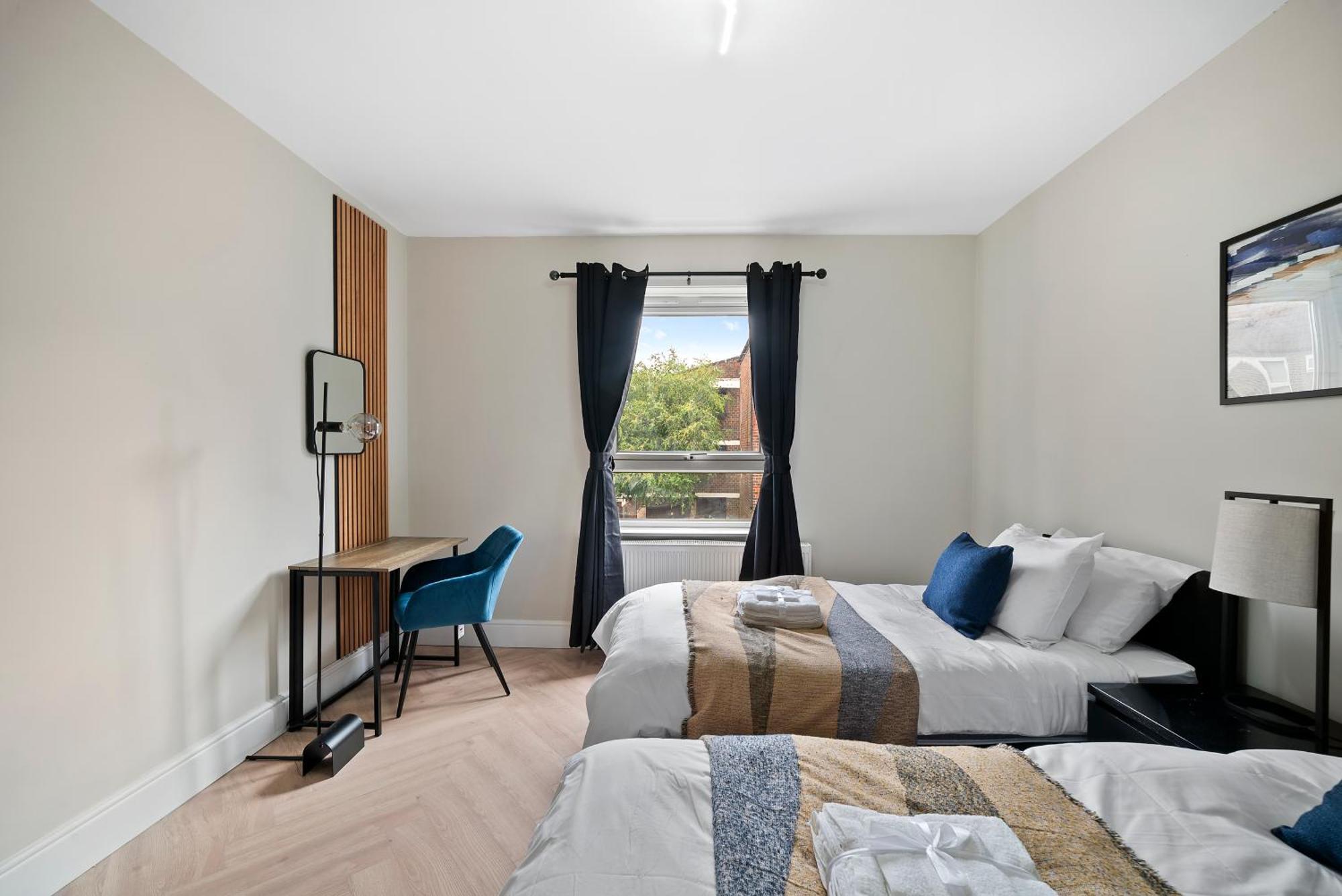 Greenwich Zone 2 5 Beds 2 Bath Free Parking * London