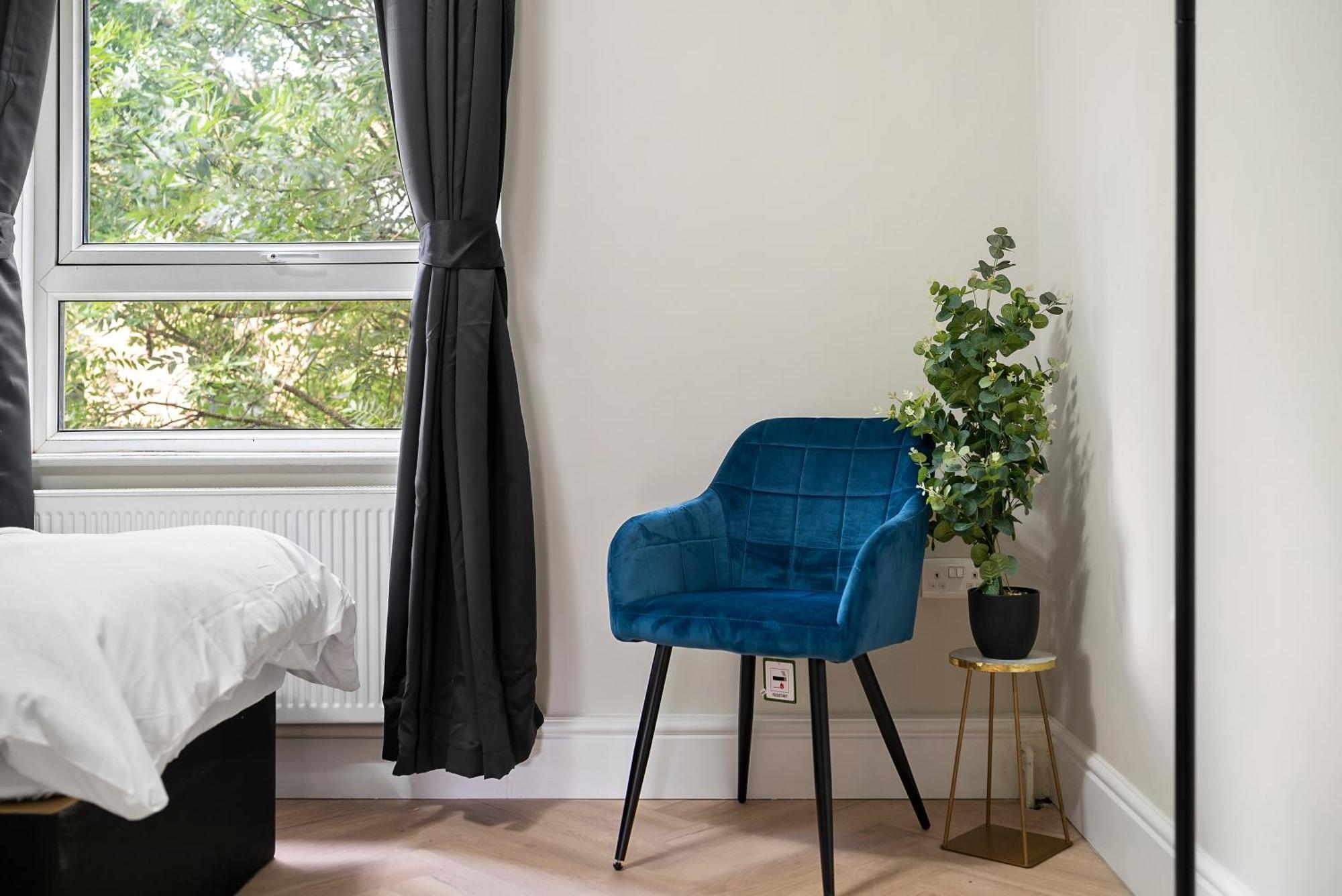 Greenwich Zone 2 5 Beds 2 Bath Free Parking Apartment
