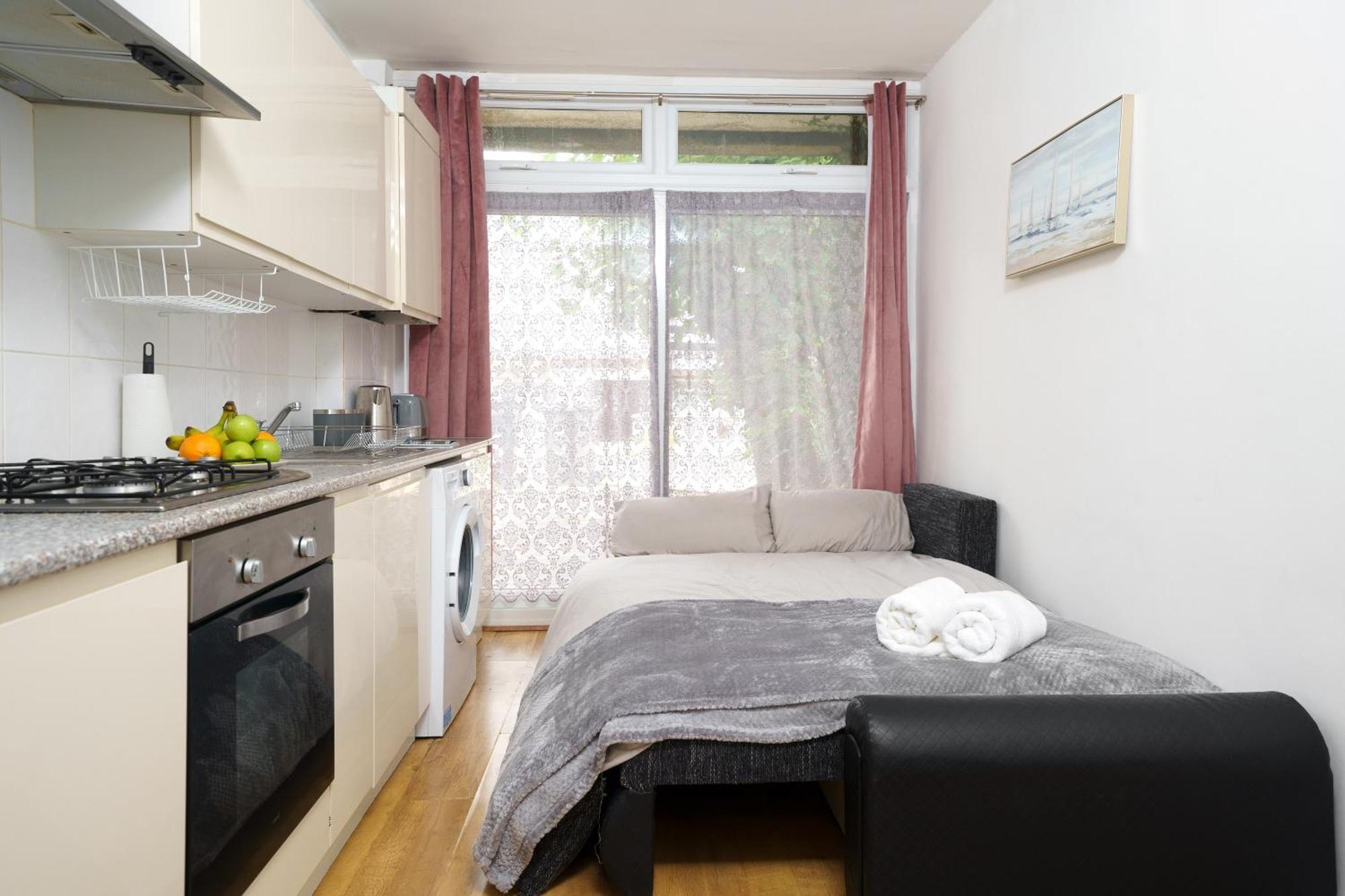 Apartamento Cozy 2-bed Garden Flat, Wembley *