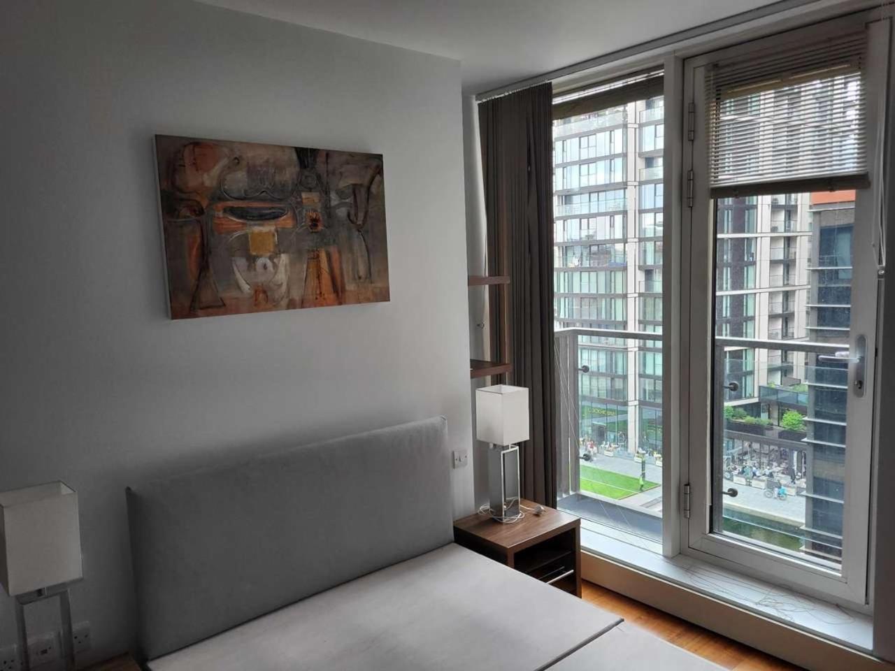 Peninsula London