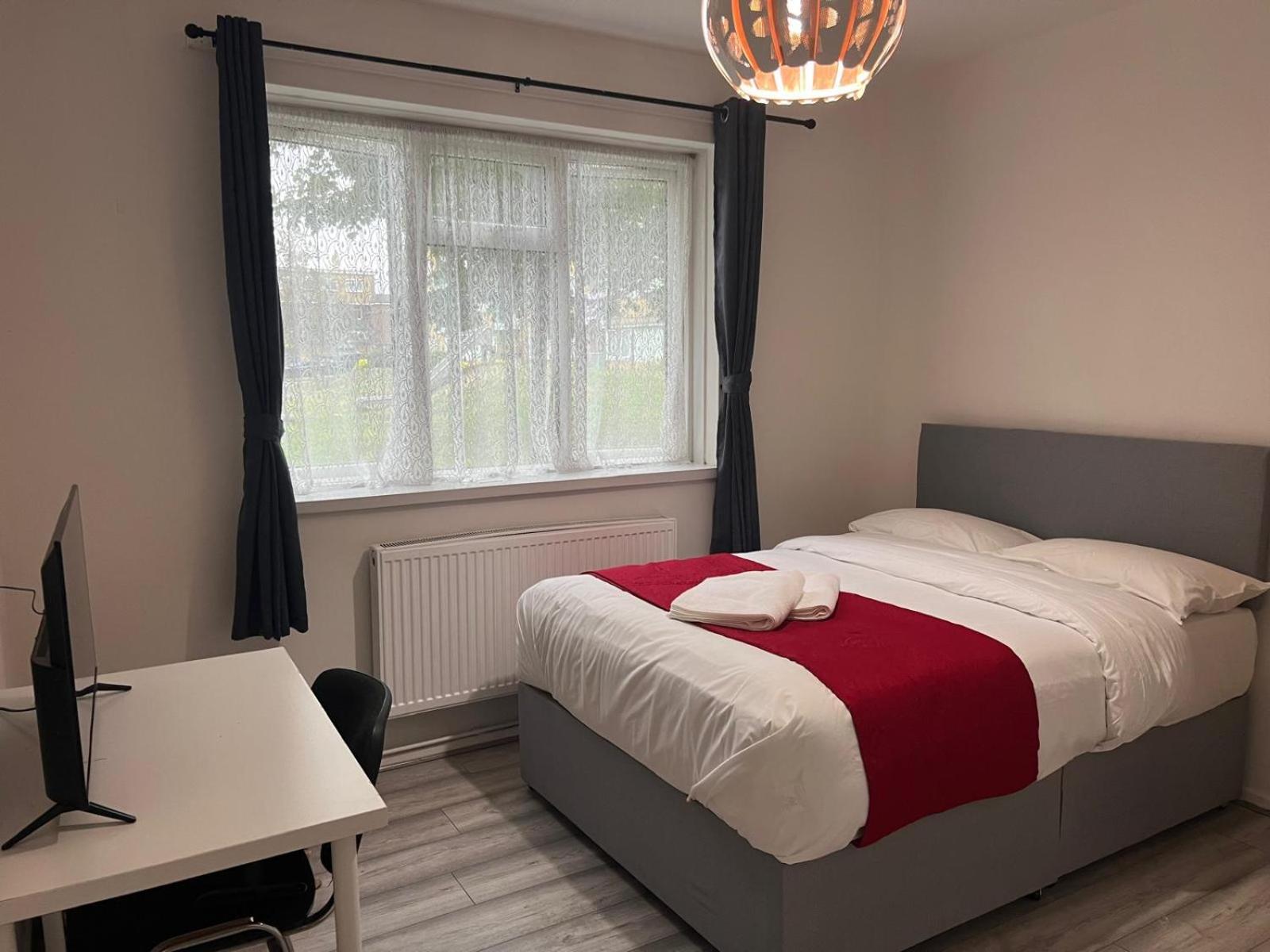 Homestay Starlet Stepney London
