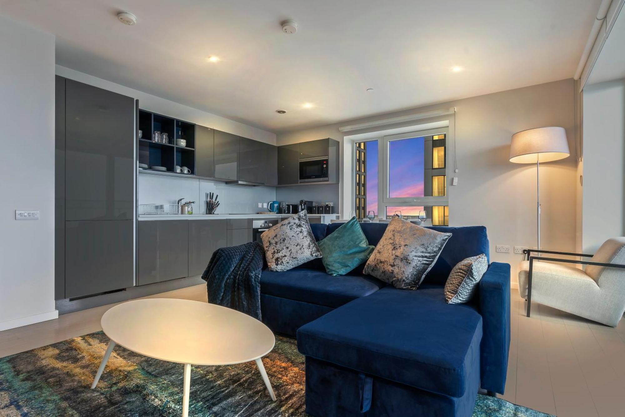 Apartment Elegant 2 Bed Within Many Attractions *