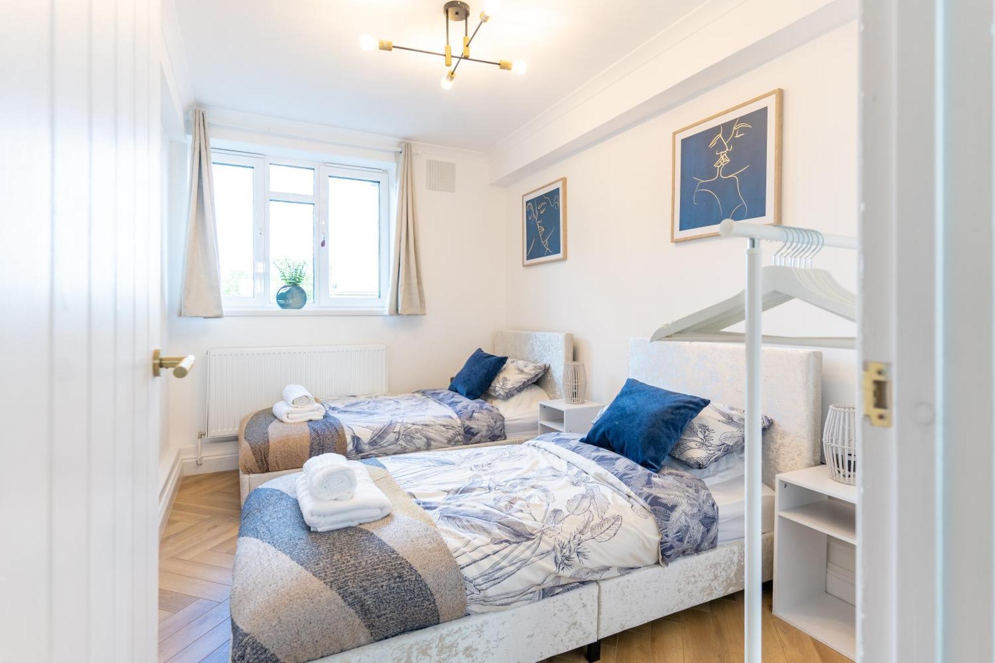 Boutique And Stylish 4 Bed In Holiday home London