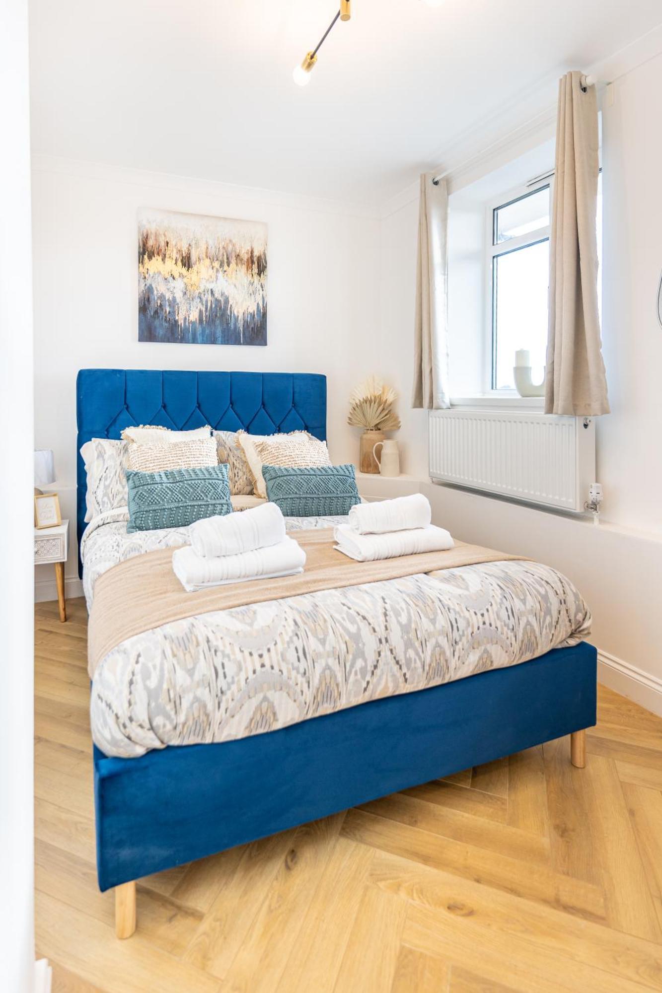Boutique And Stylish 4 Bed In Holiday home London