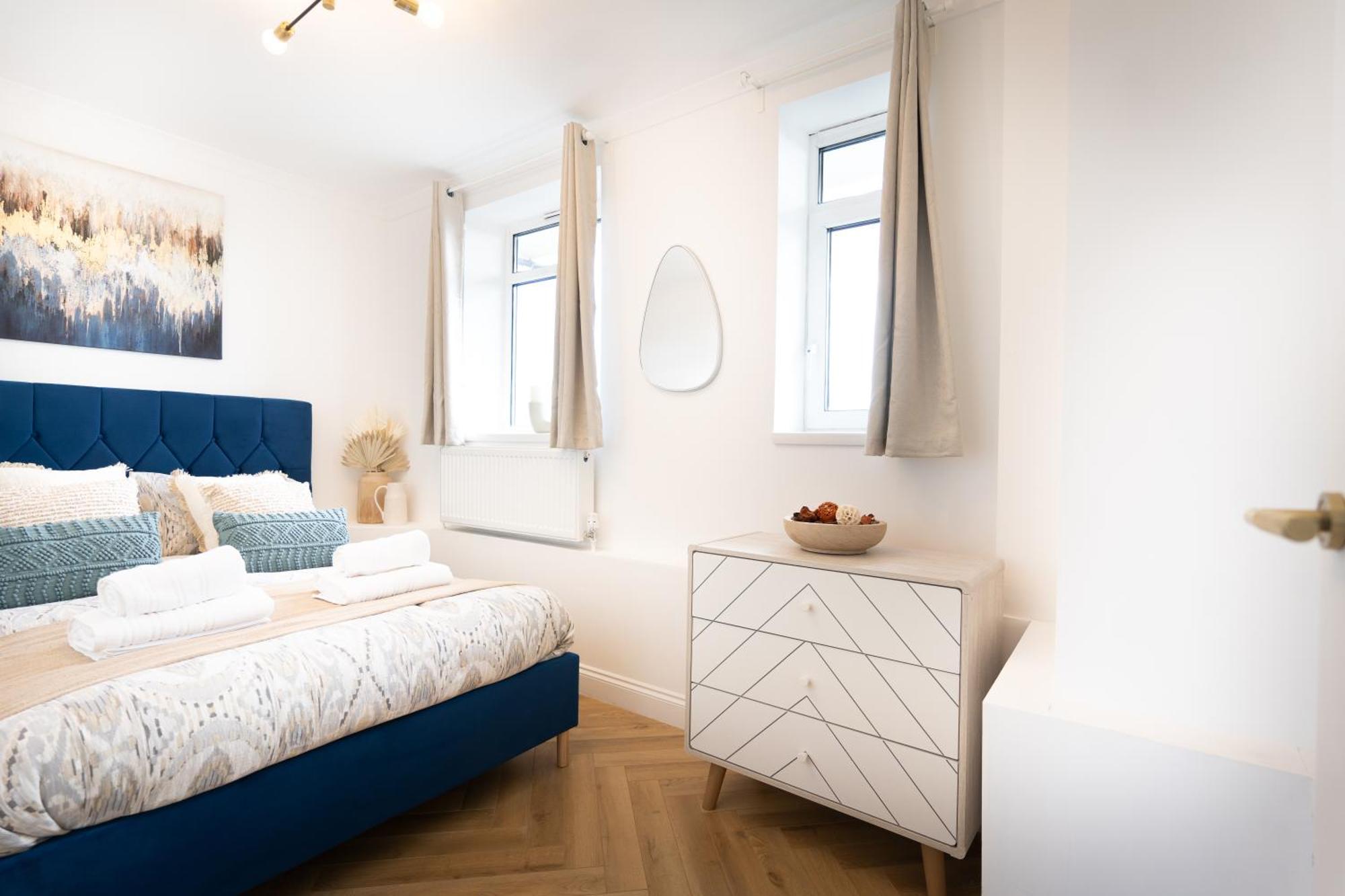 Boutique And Stylish 4 Bed In Holiday home *