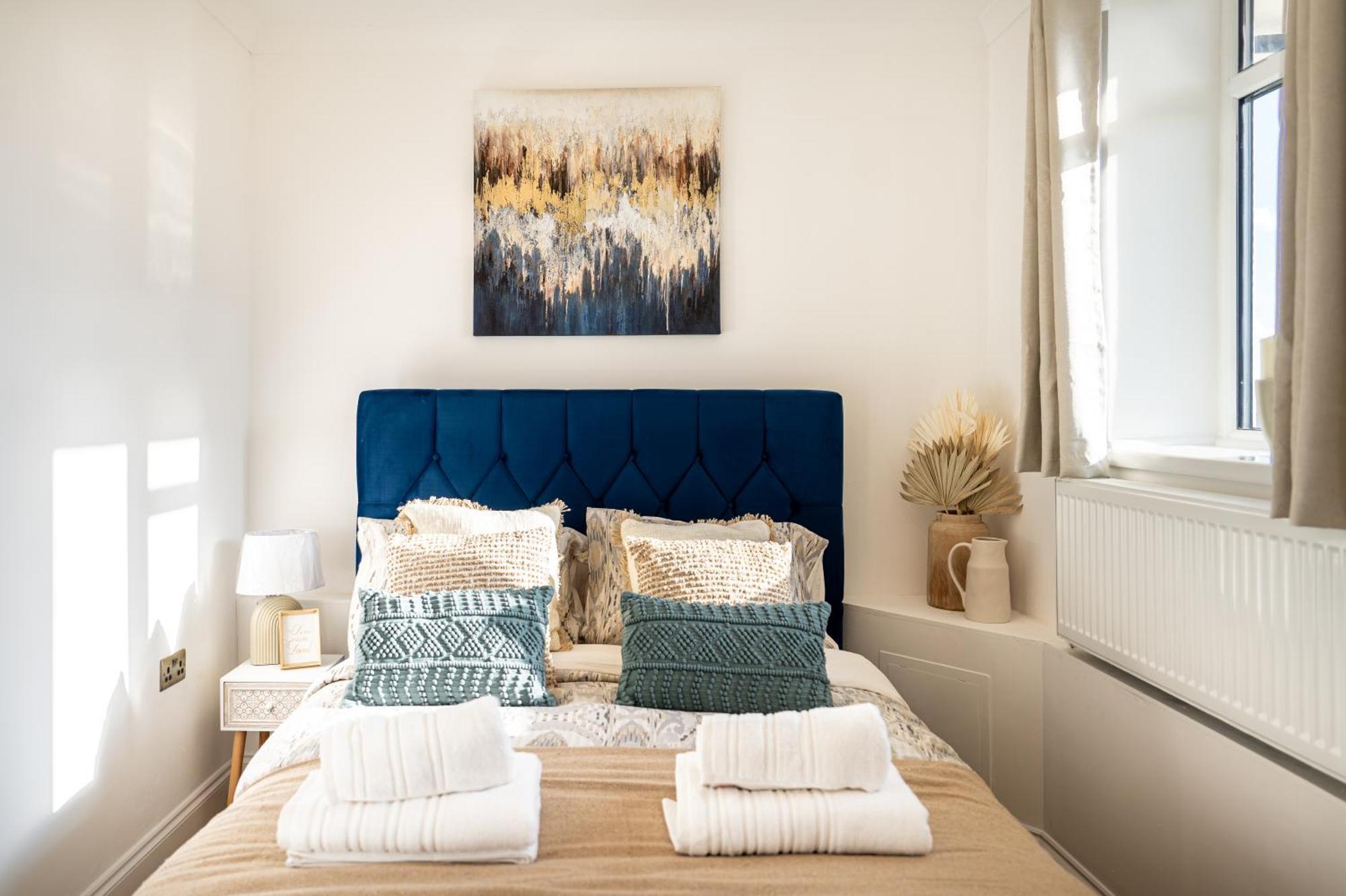Boutique And Stylish 4 Bed In Holiday home London