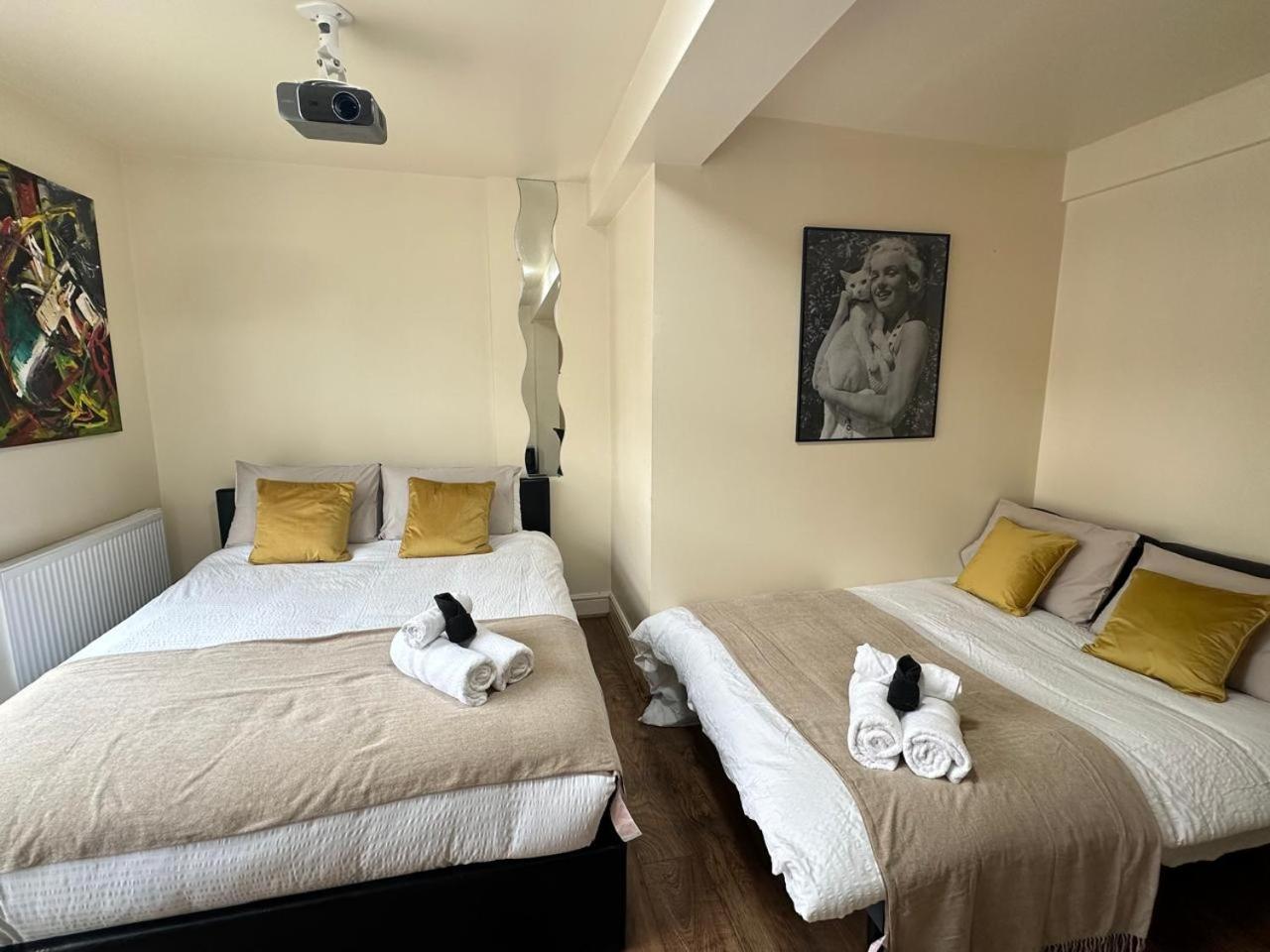 Guest house Ensuite Shoreditch London