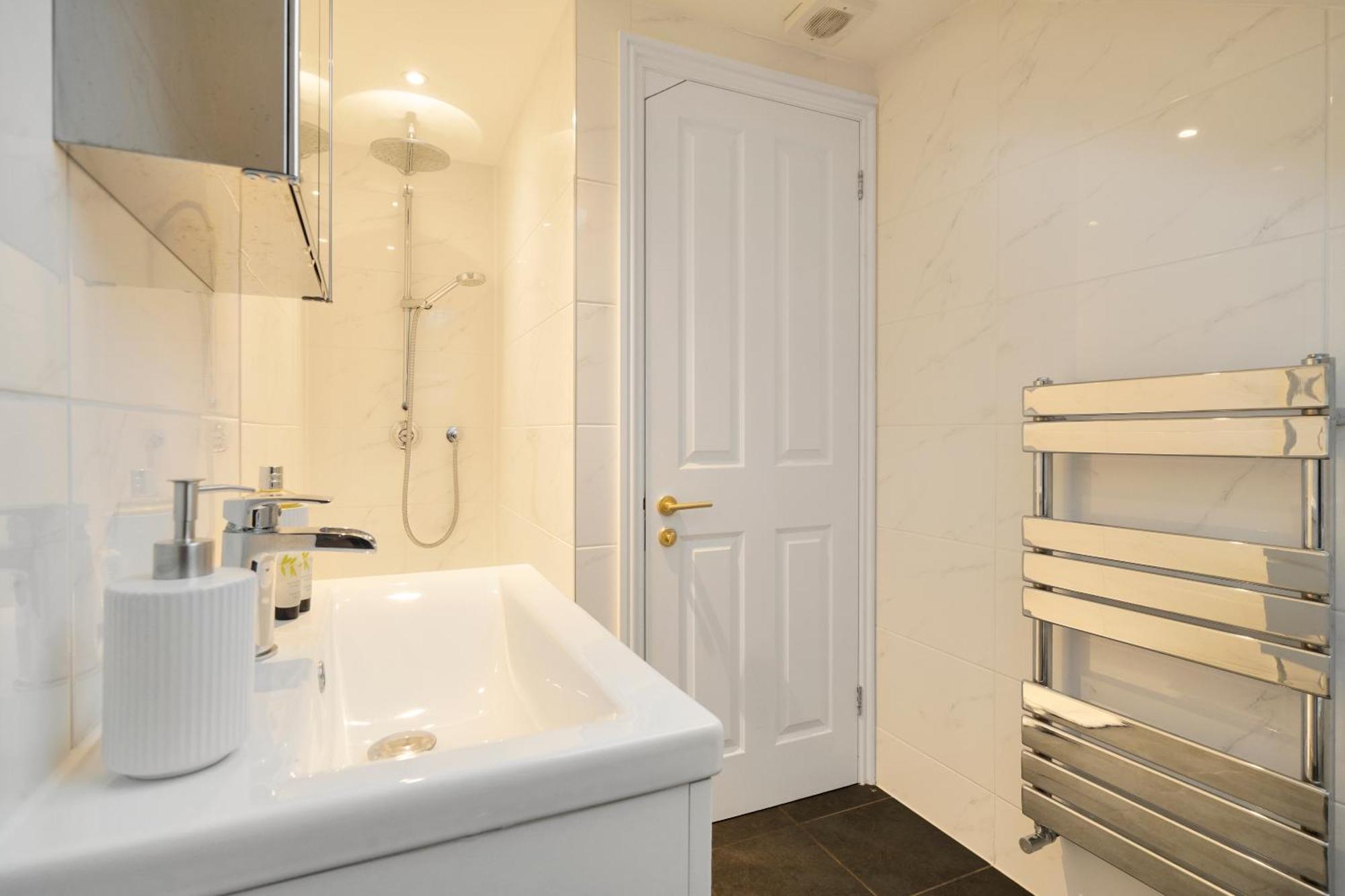Apartment Luxury - In Battersea Park & Power Station London