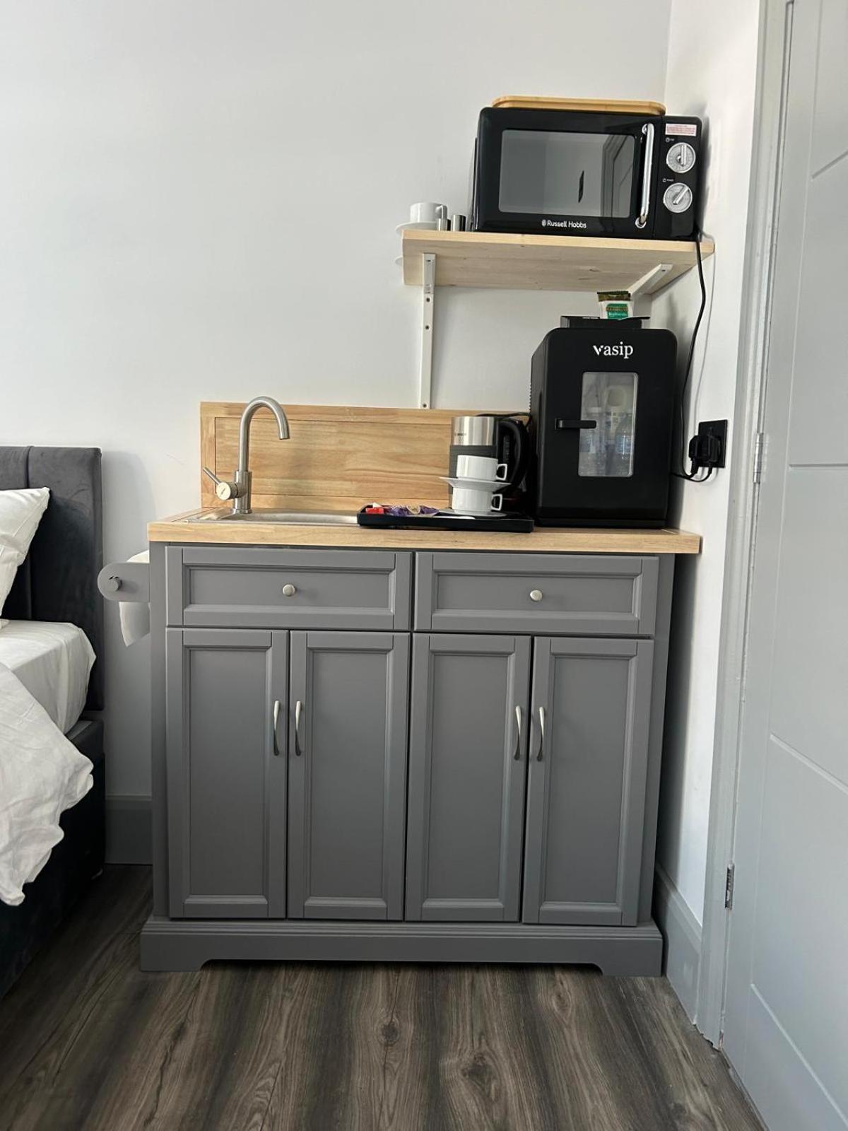 Camden Luxury Flats And En-suit