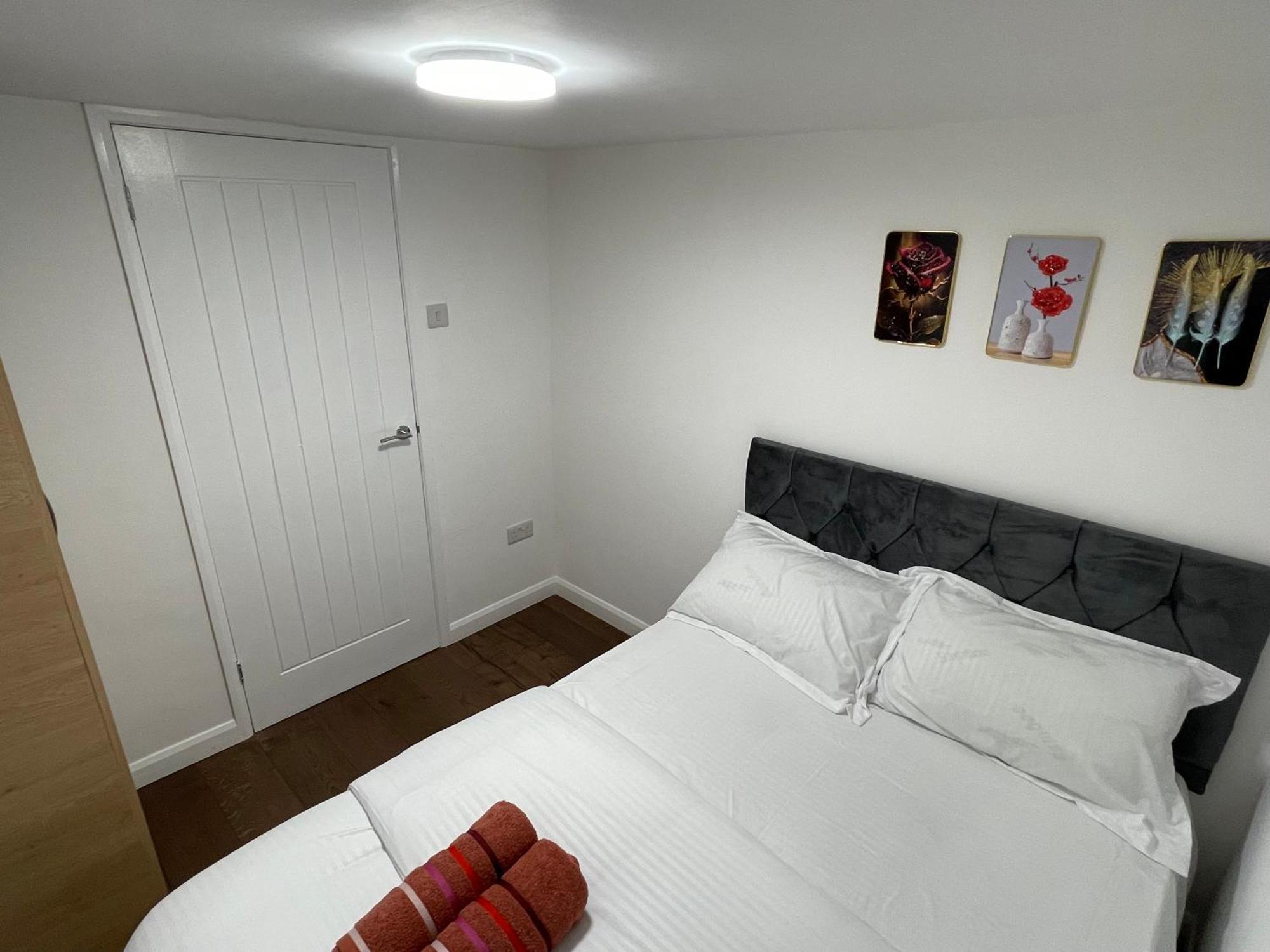 Apartment Two Bedroom Central Location Modern Flat Stratford London