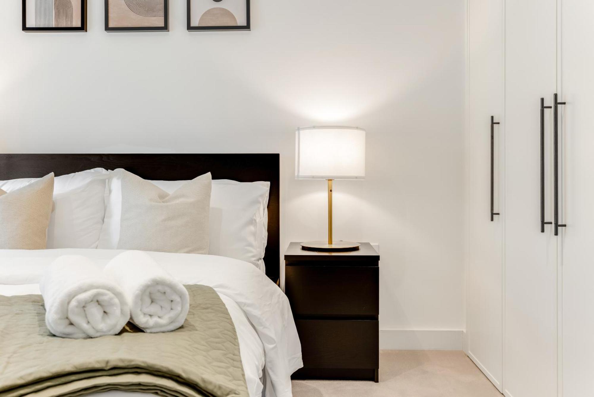 Khayat Homes - The Riverre - Luxury 2 Bed Apartment London