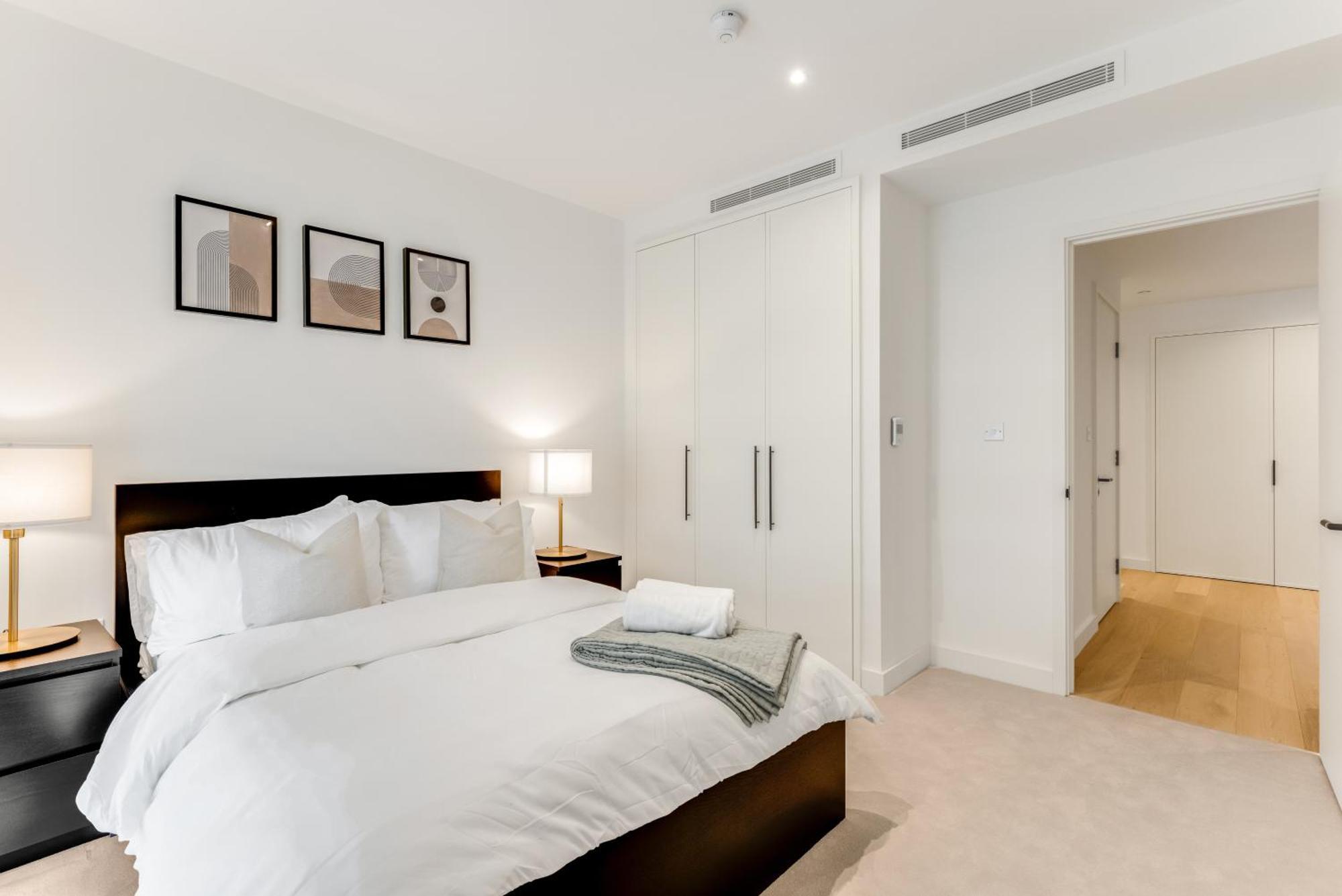 Khayat Homes - The Riverre - Luxury 2 Bed Apartment