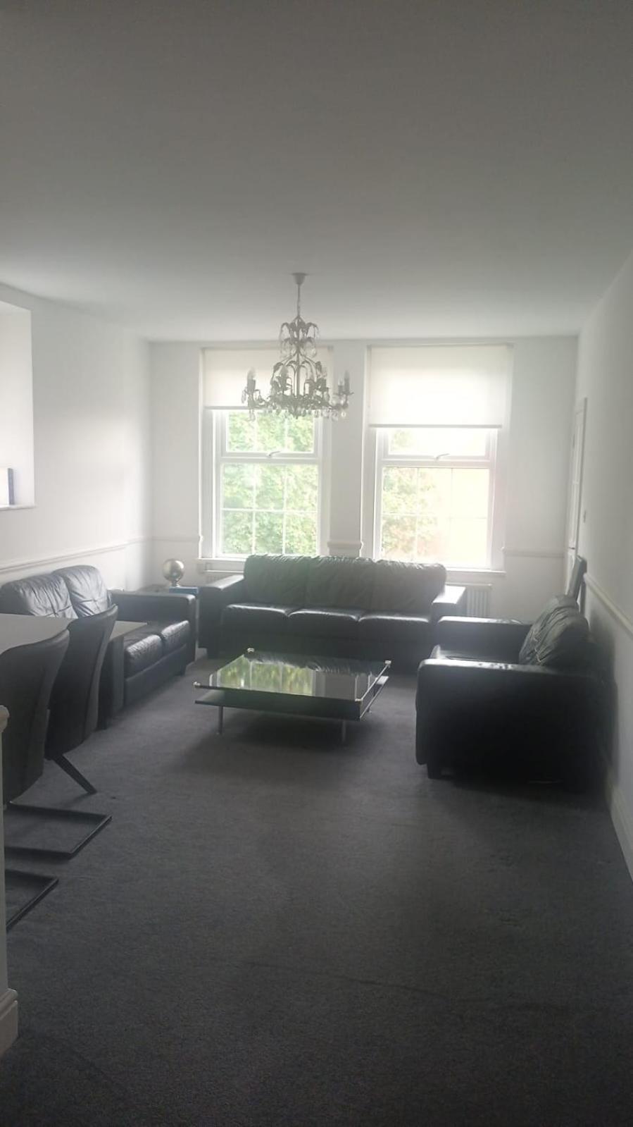 Elegant Flat In St Johns Wood Apartment *