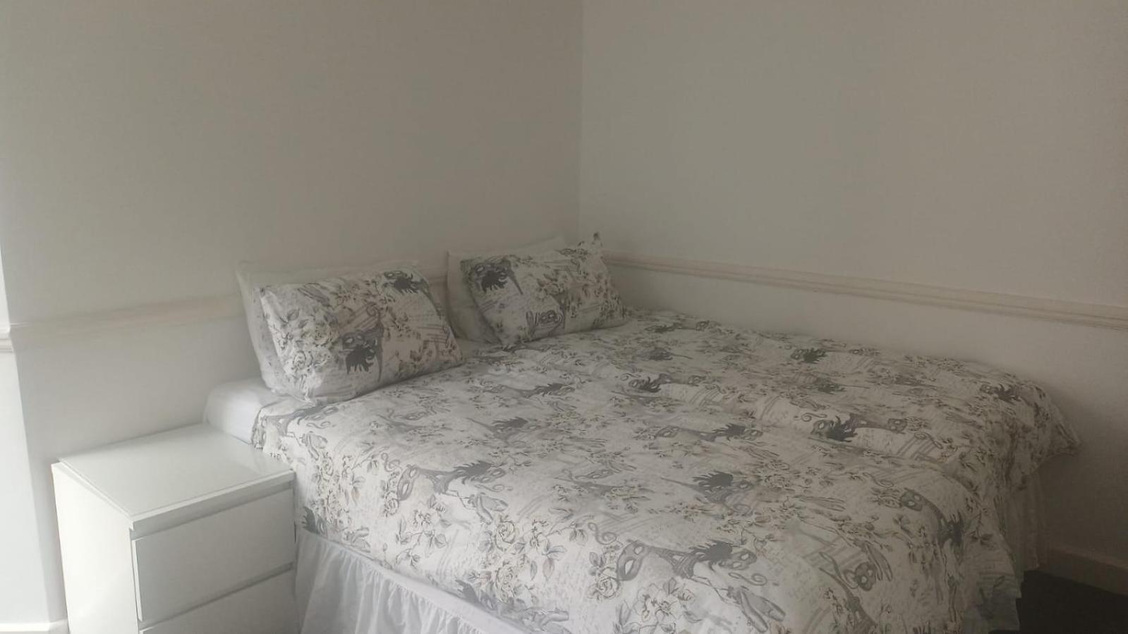 Elegant Flat In St Johns Wood * London