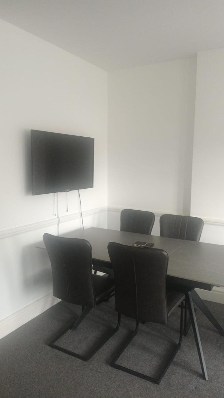 Elegant Flat In St Johns Wood