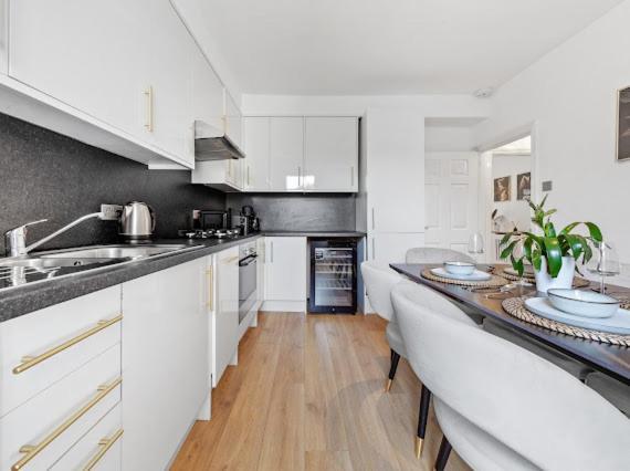 Imperial Wharf Chelsea 3 Bedroom Apartamento *