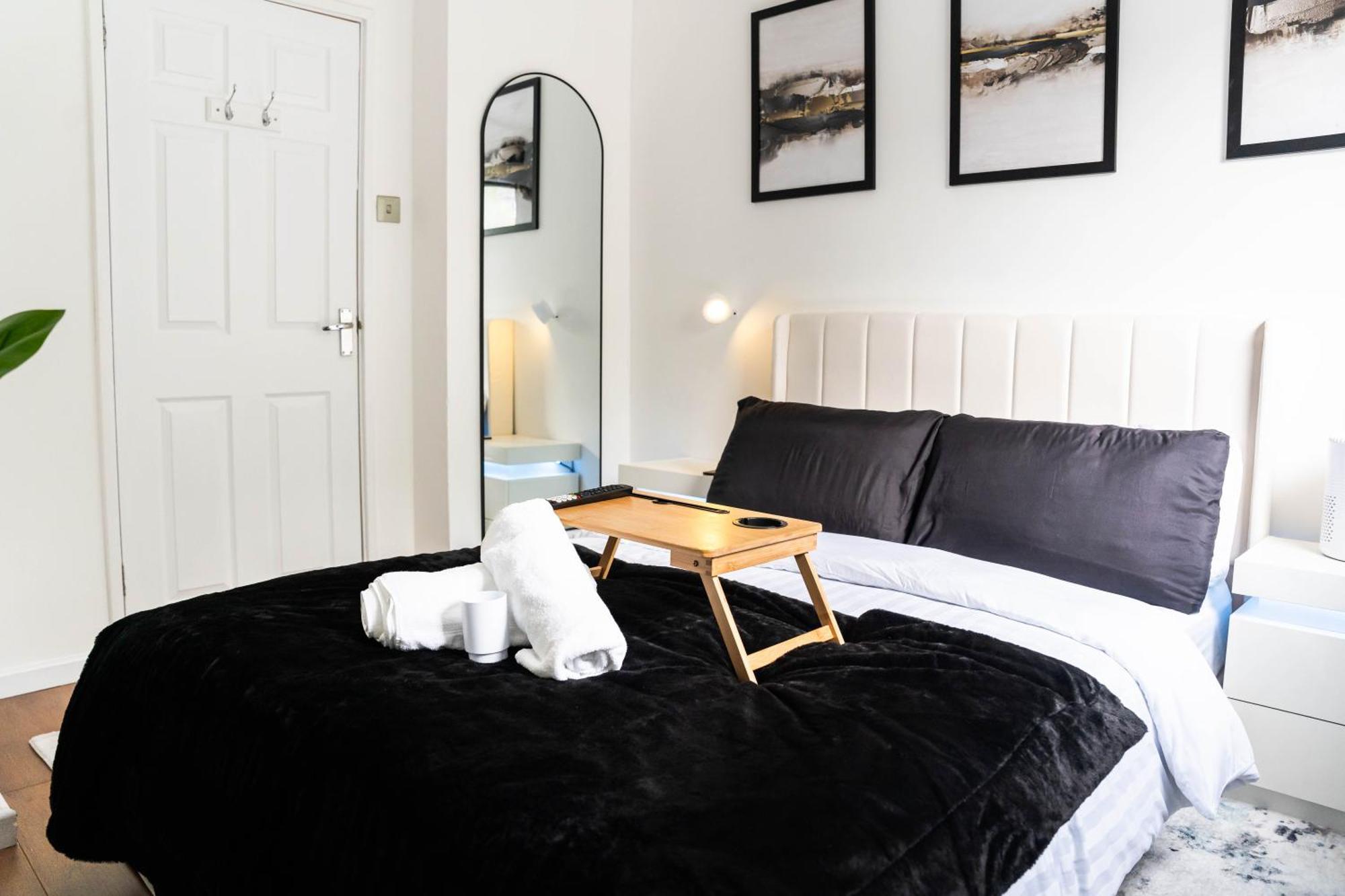 Modern 1 Bed In Greenwich - Wifi - Netflix And Stations Nearby Apartment *