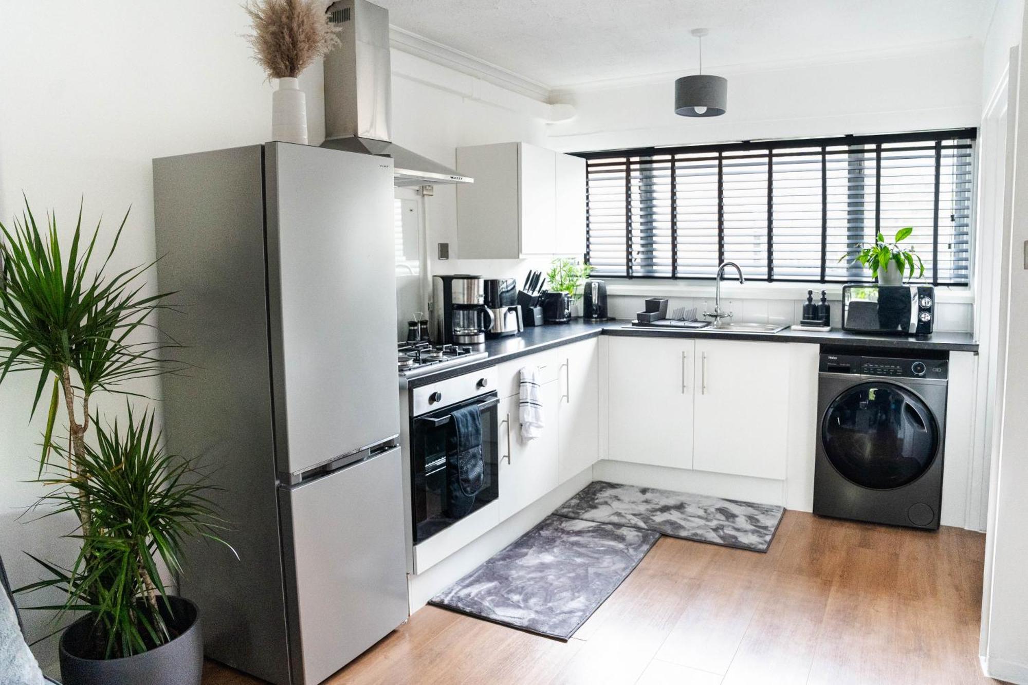 Apartment Modern 1 Bed In Greenwich - Wifi - Netflix And Stations Nearby London