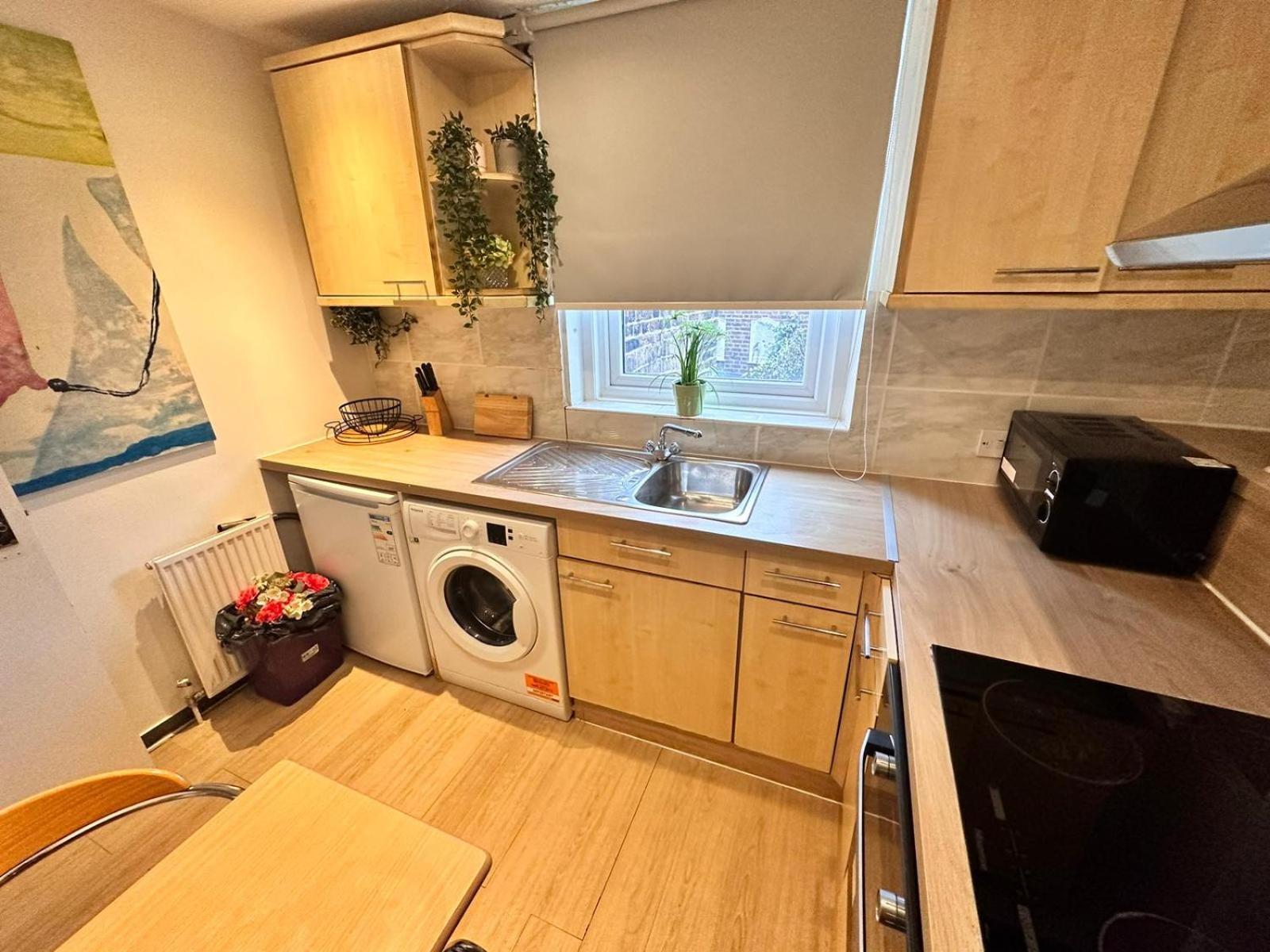 Bright Studio In Central London