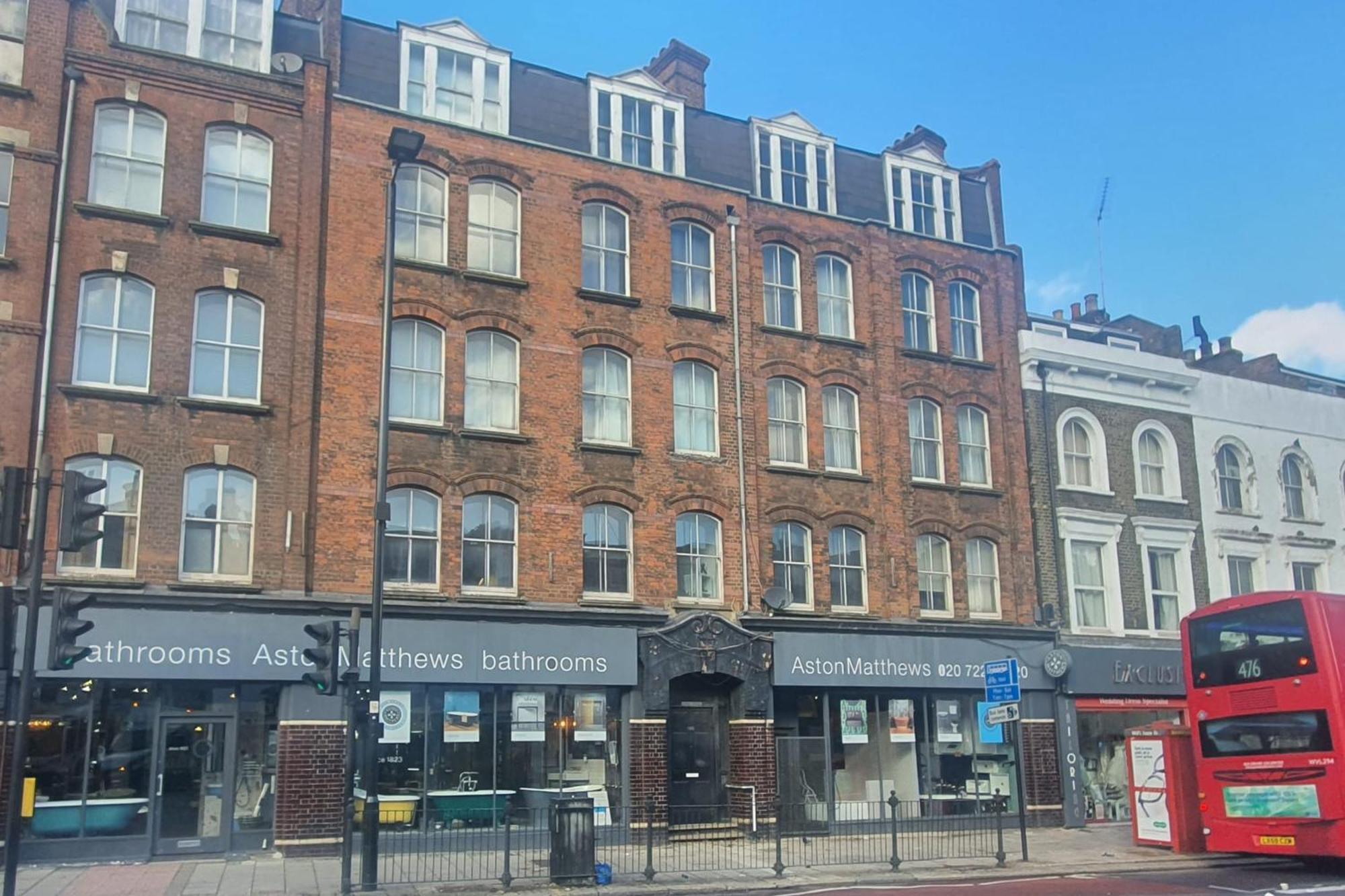 Contemporary Open Plan Penthouse * London