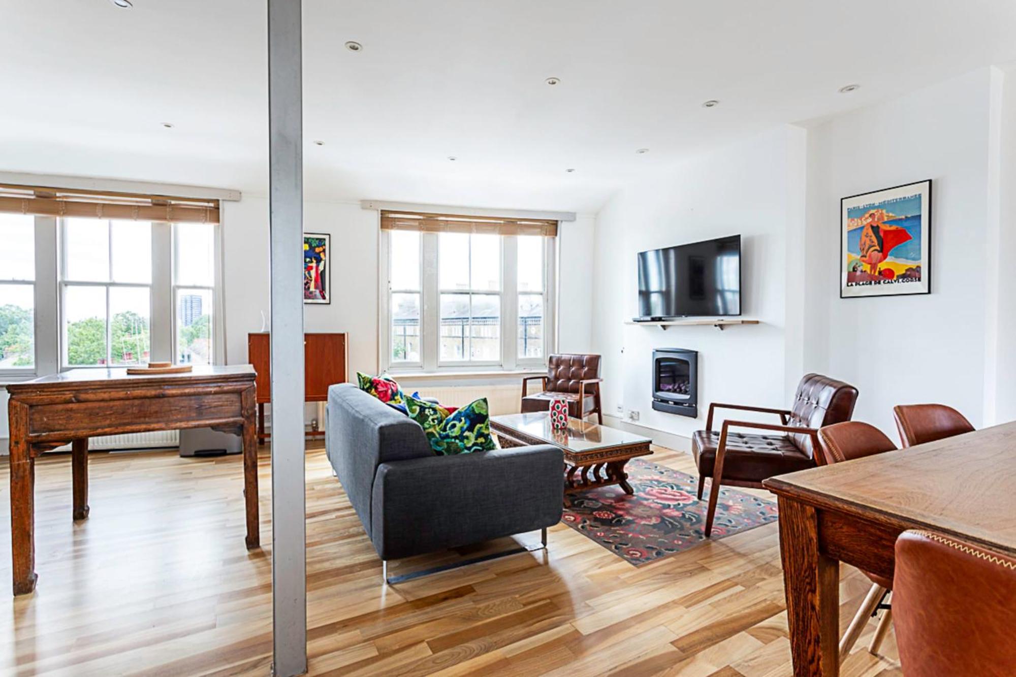 Contemporary Open Plan Penthouse *