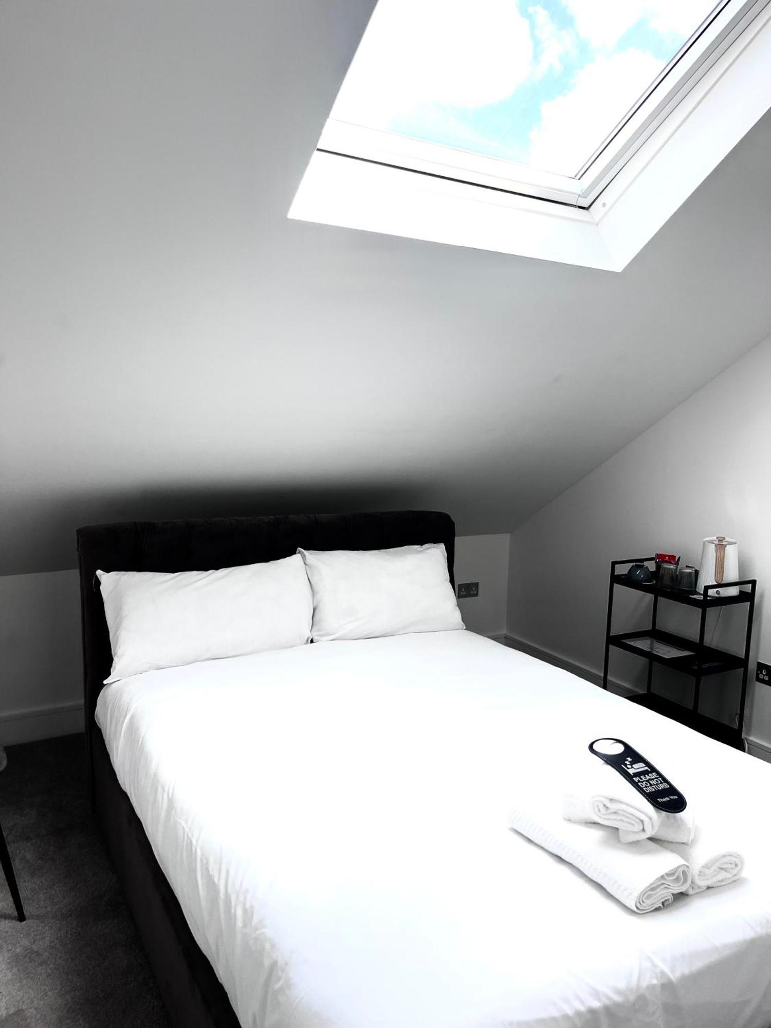 Woodman Pub Hotel 3*