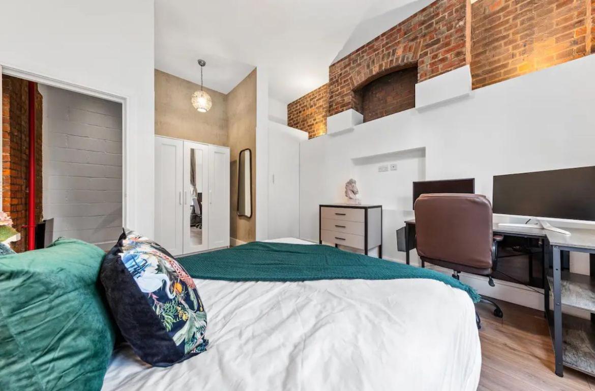 Majestic 2-bedroom Flat In Knightsbridge-hyde Park Kb70 * London