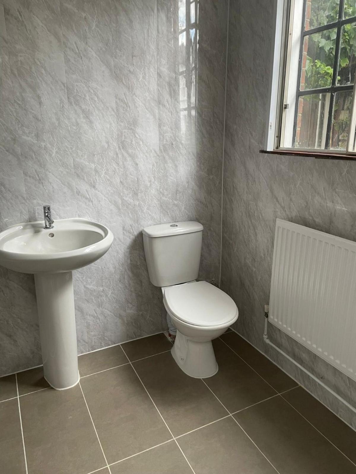 Ustay Fulham Apartment