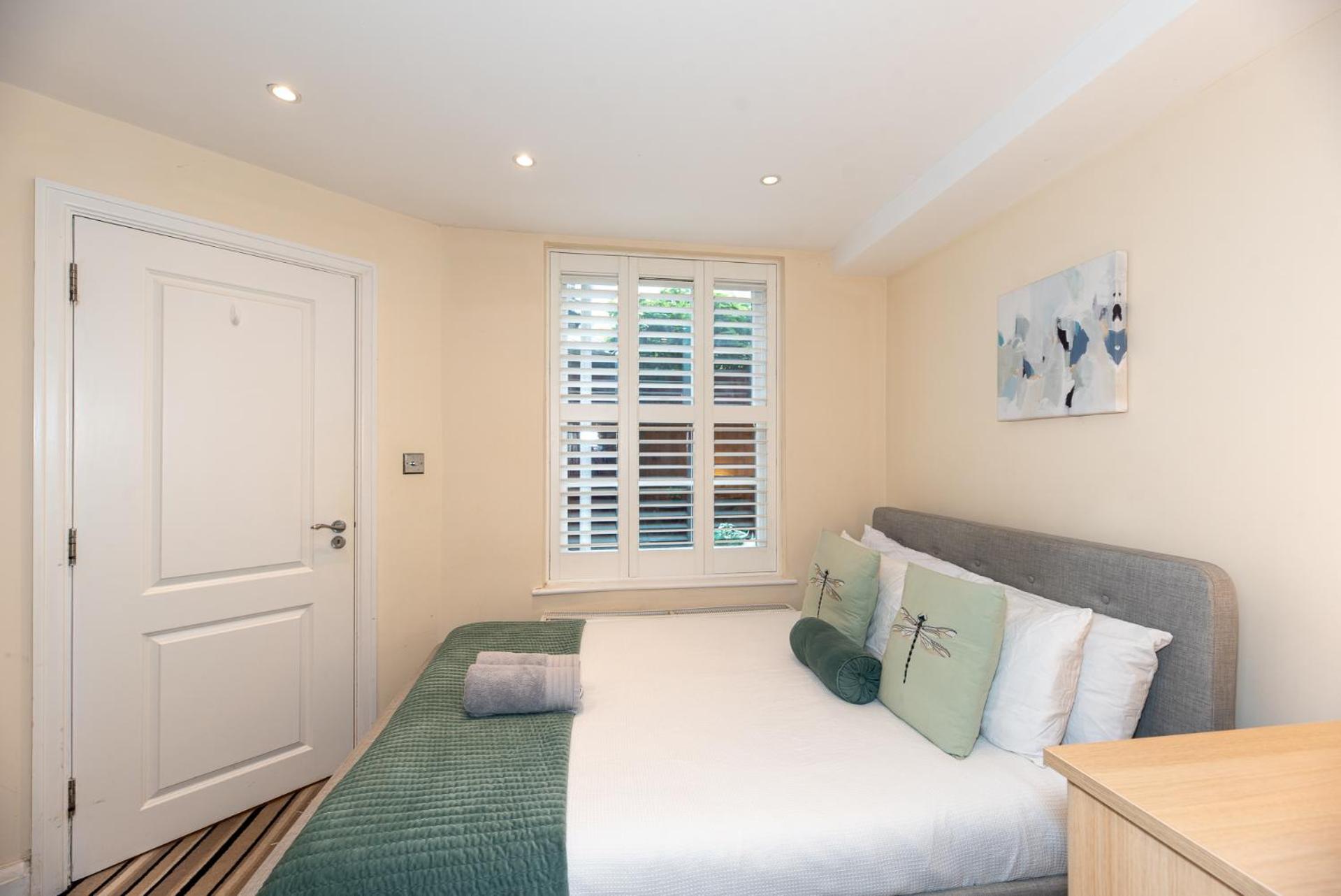 3 Bedroom With Private Terrace In Pimlico, Westminster, Victoria * London