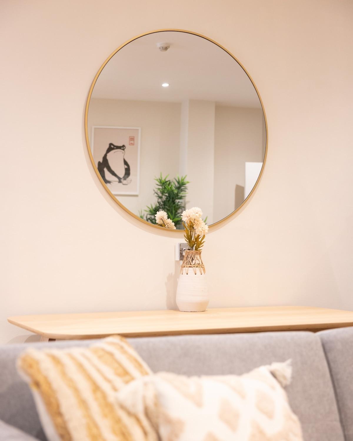 Apartment Two-bed Centre Flat 100m From Trafalgar Sqr *