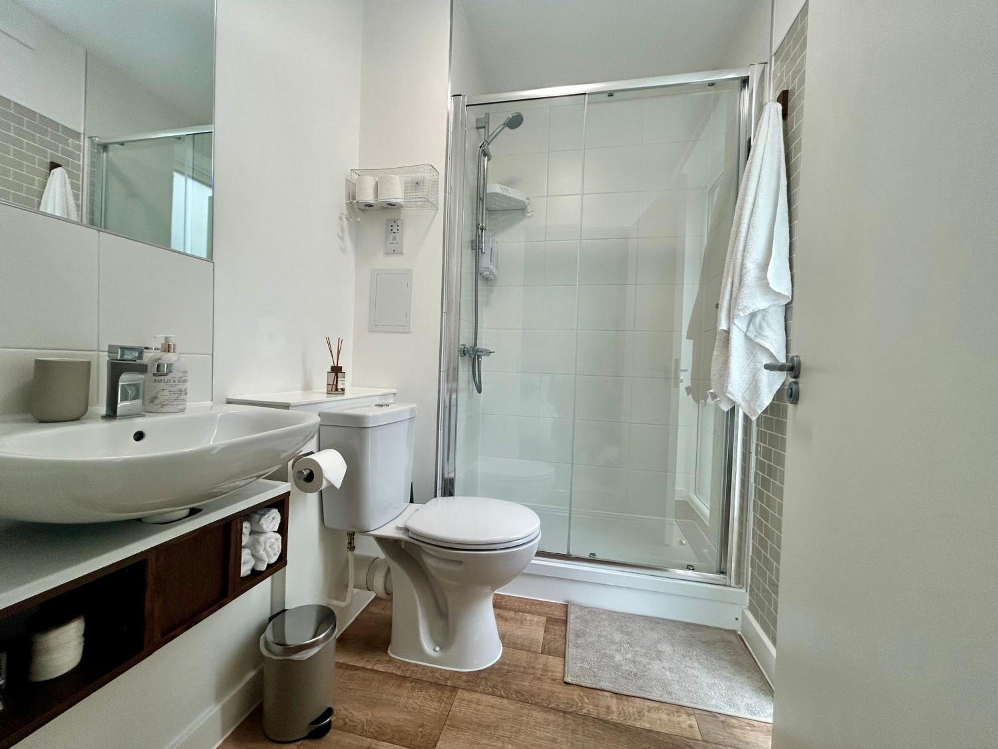 Hospedagem domiciliar My Brixton - Modern Double With En-suite Londres