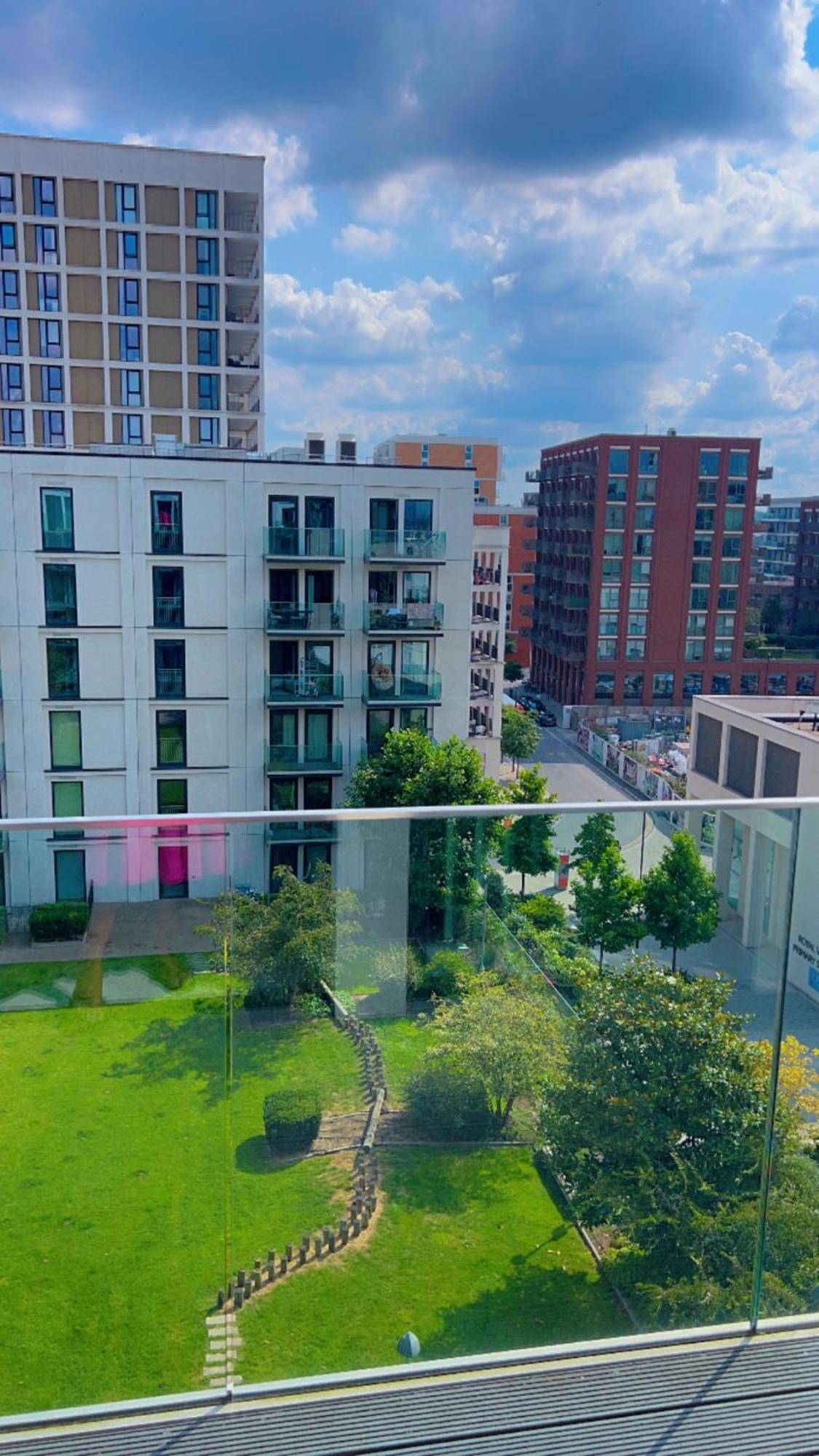 Ds - Entire 1 Bedroom * London