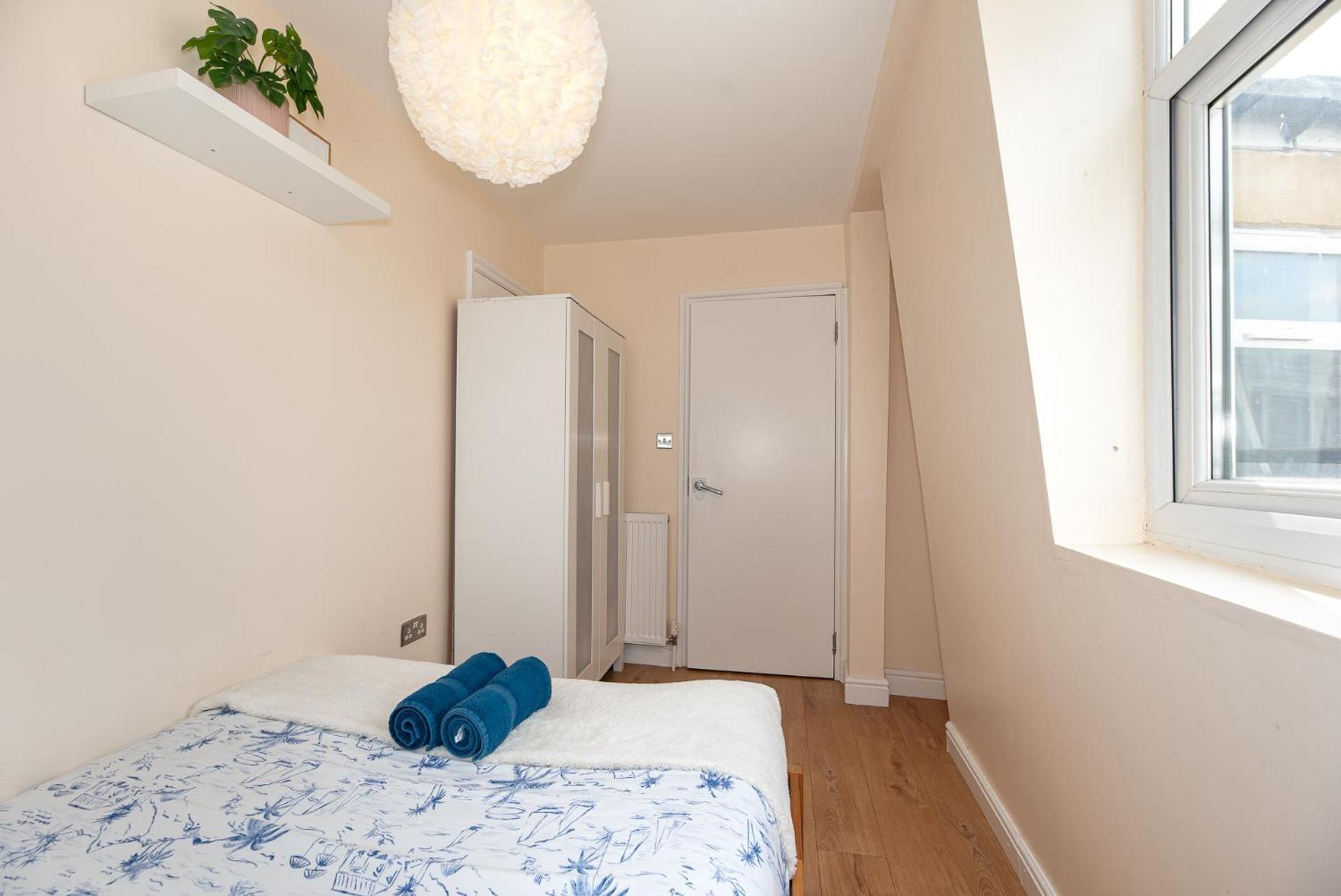 Lovely 3 Bed In The City Of * London