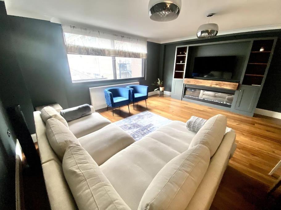 Lux 3 Bed 5 Mins To Oxford Street Apartment