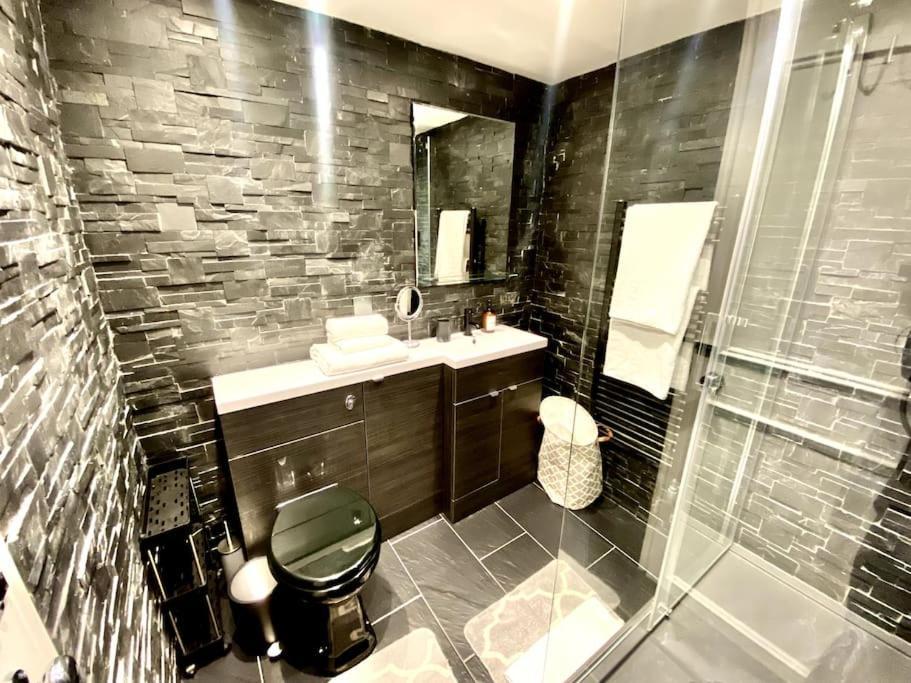 Lux 3 Bed 5 Mins To Oxford Street Apartment