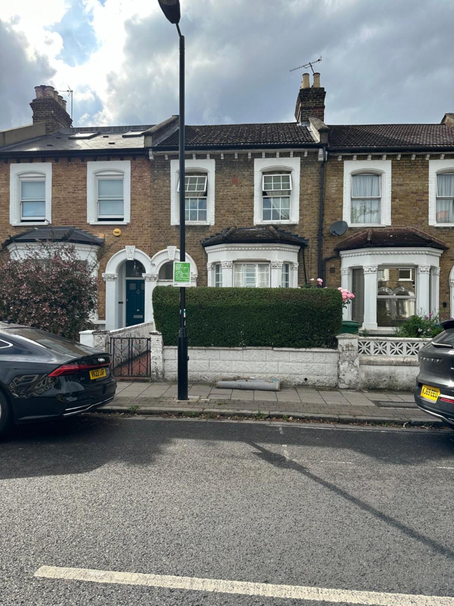 East Dulwich Apartment *