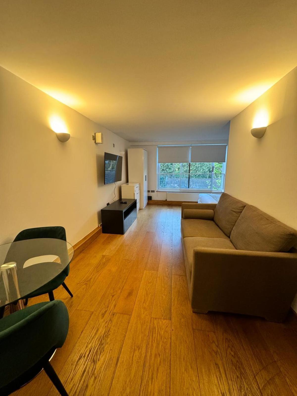 Westwood House Apartamento