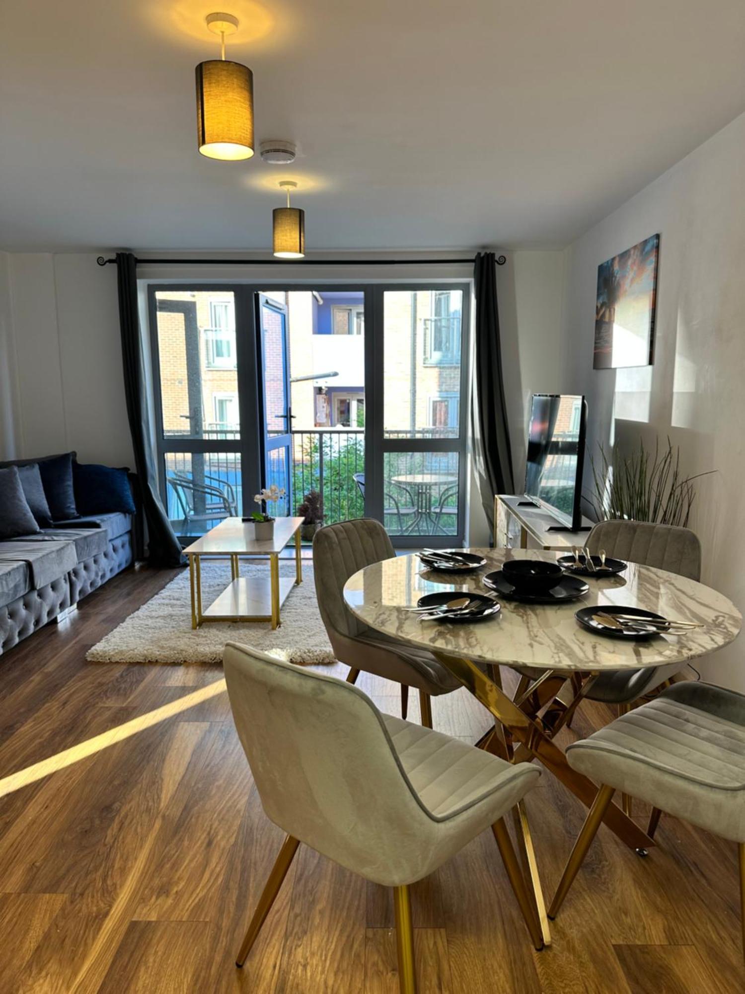 Apartment Stylish Zone 2