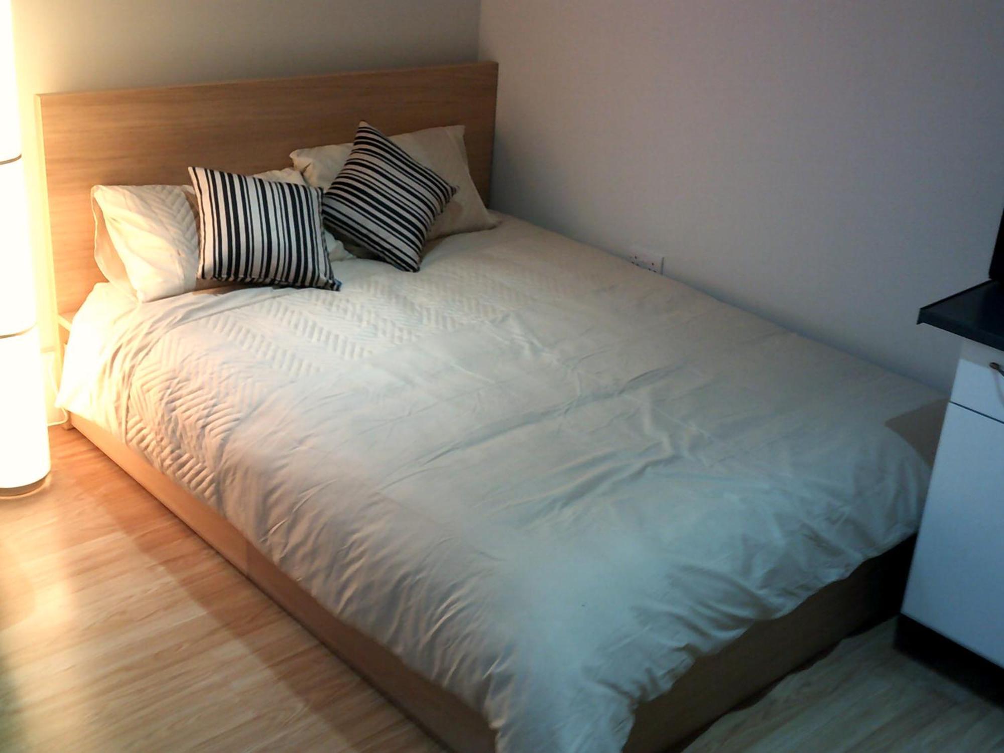 Newly Built Modern House With Free Parking * London