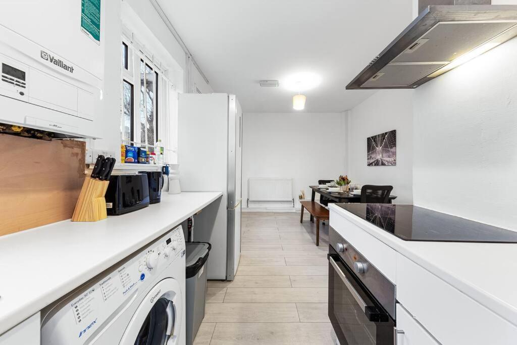 Near Kings Cross Sleep 12 Sp7 Apartamento *