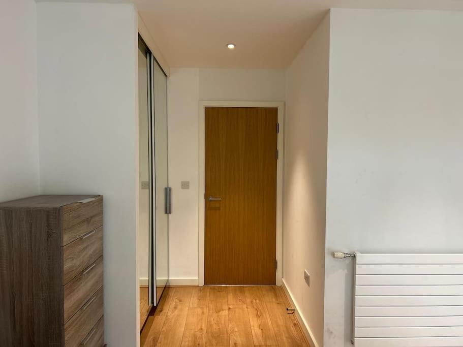 Apartment Lovely One Bedroom Flat