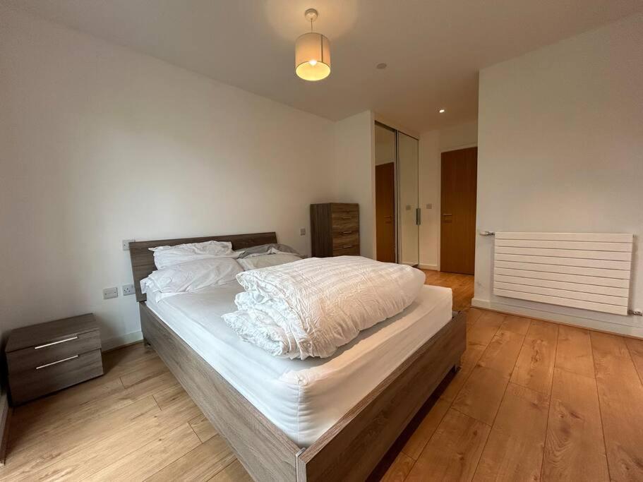Lovely One Bedroom Flat London
