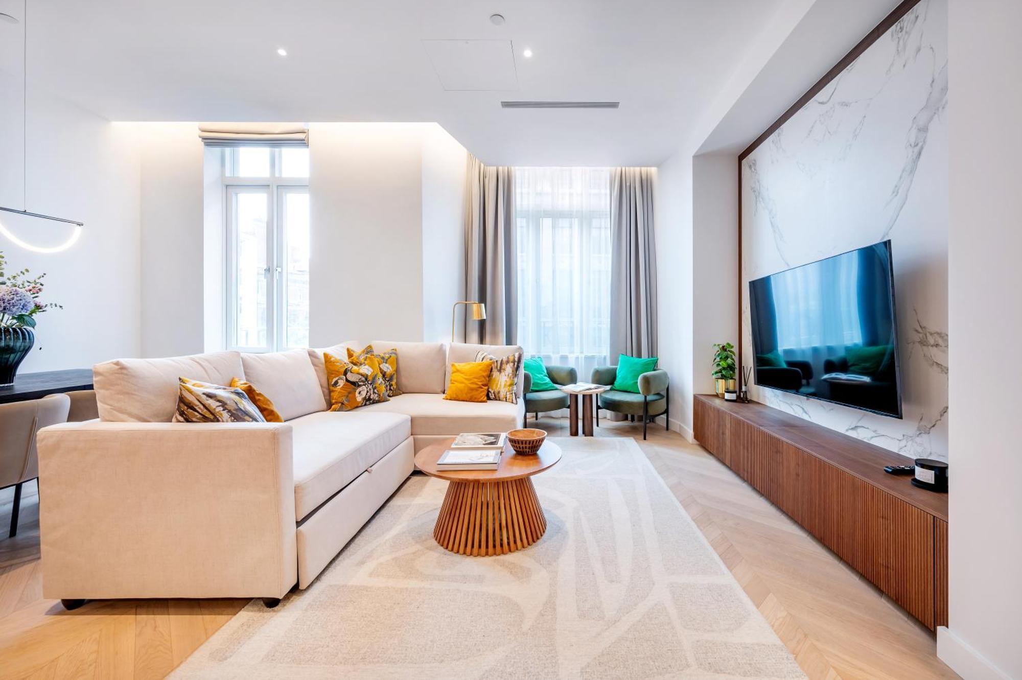 Apartment Premium In The West End