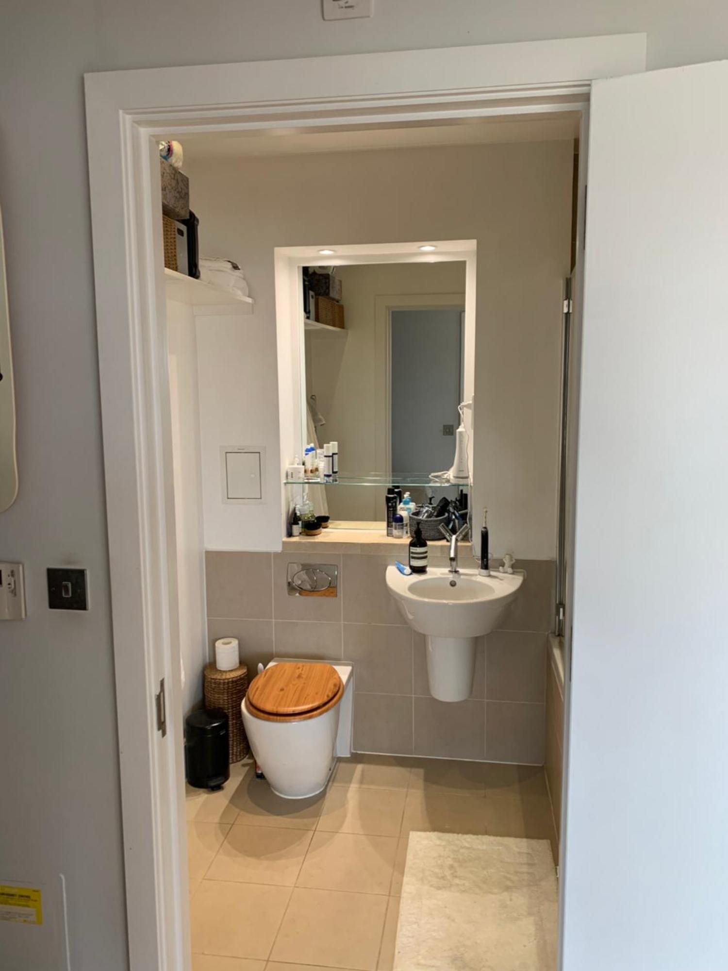 Modern, Spacious Entire In Amazing Location Londres