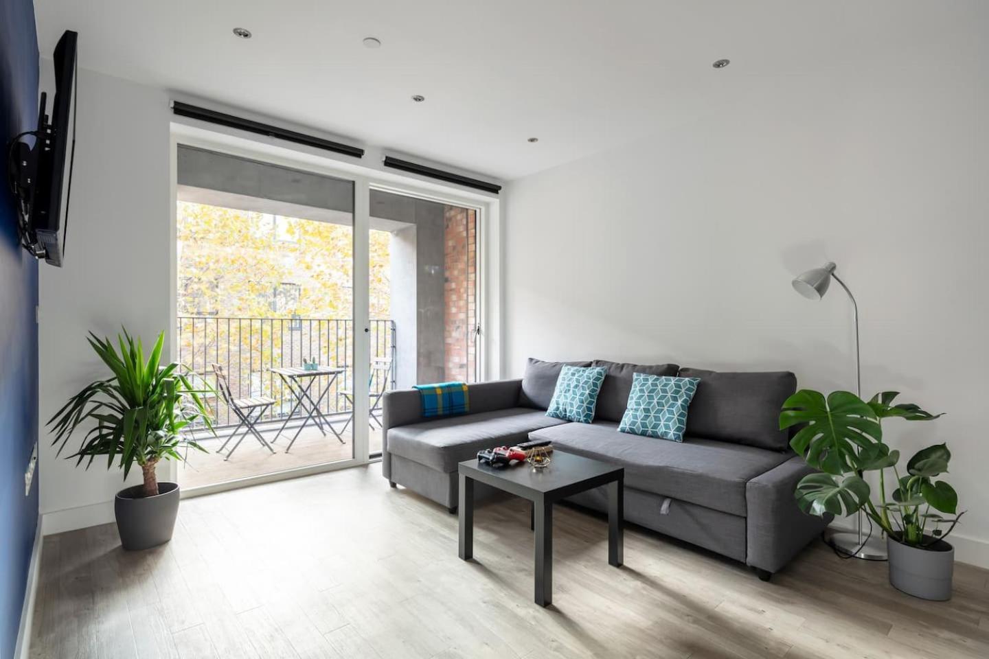 Apartment 2 Mins Walk From Ucl Campus And Stadium *