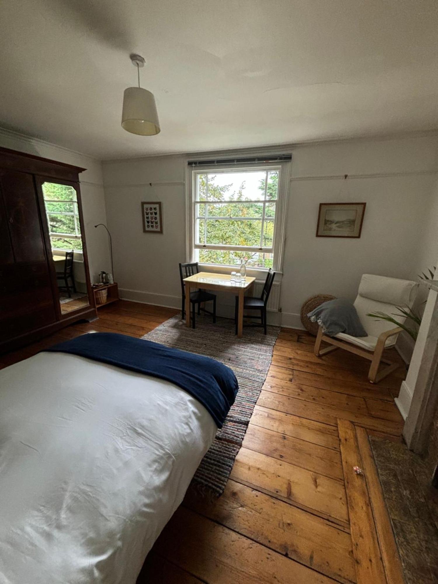Central Victorian House London