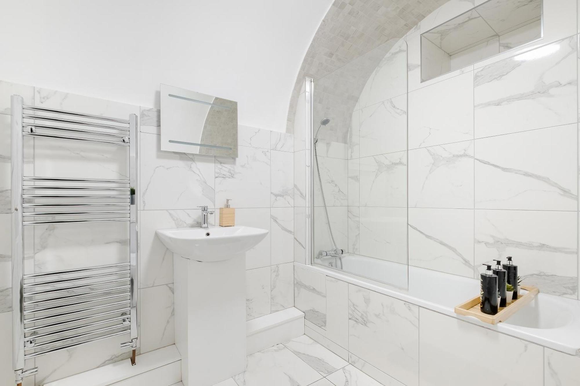 Large One Bedroom In Marylebone Apartamento *